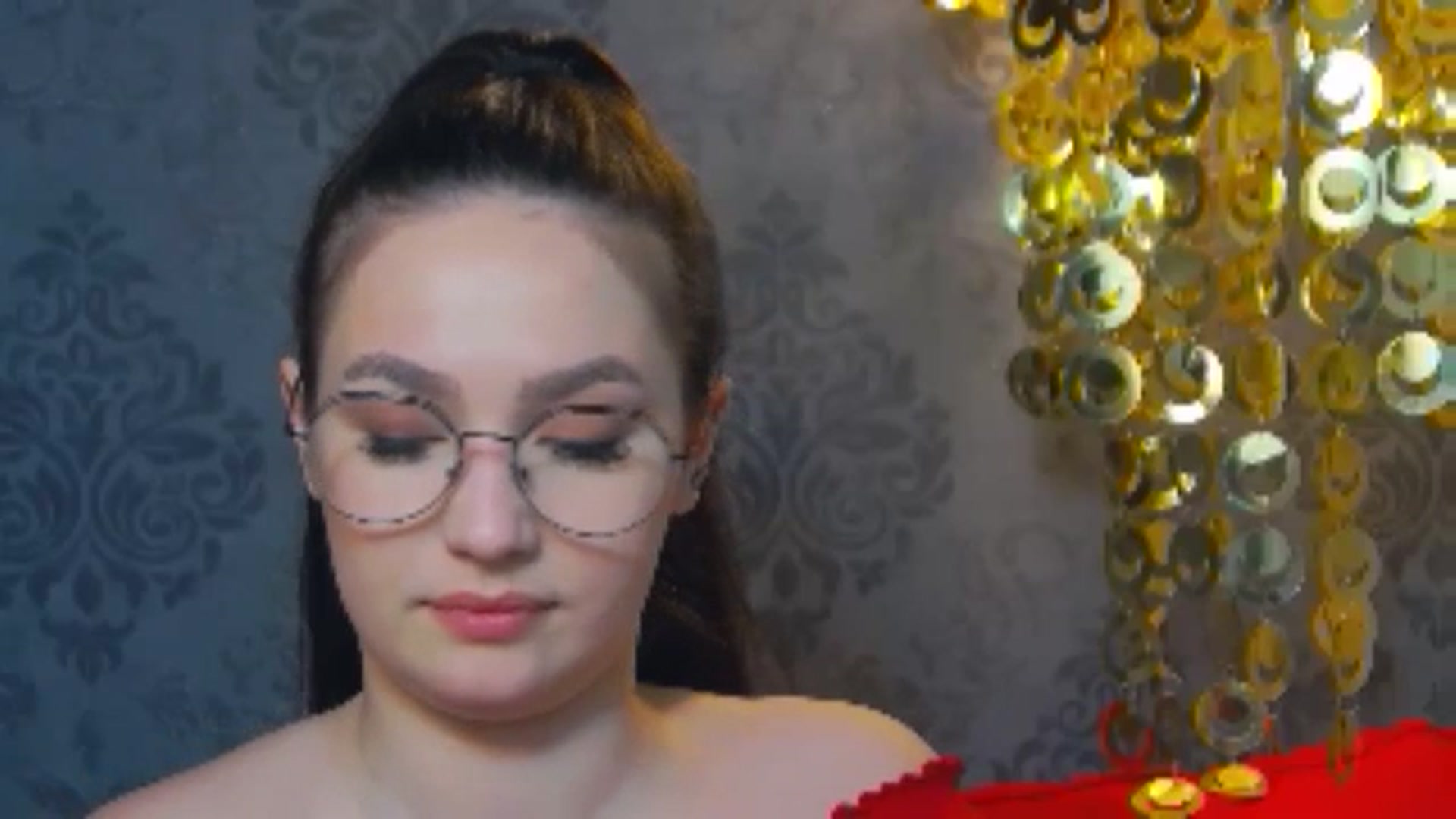 Gallery image thumbnail from ChloeBaby's myfreecams stream on, 05/12/2024, 22:39 image 4 of 20