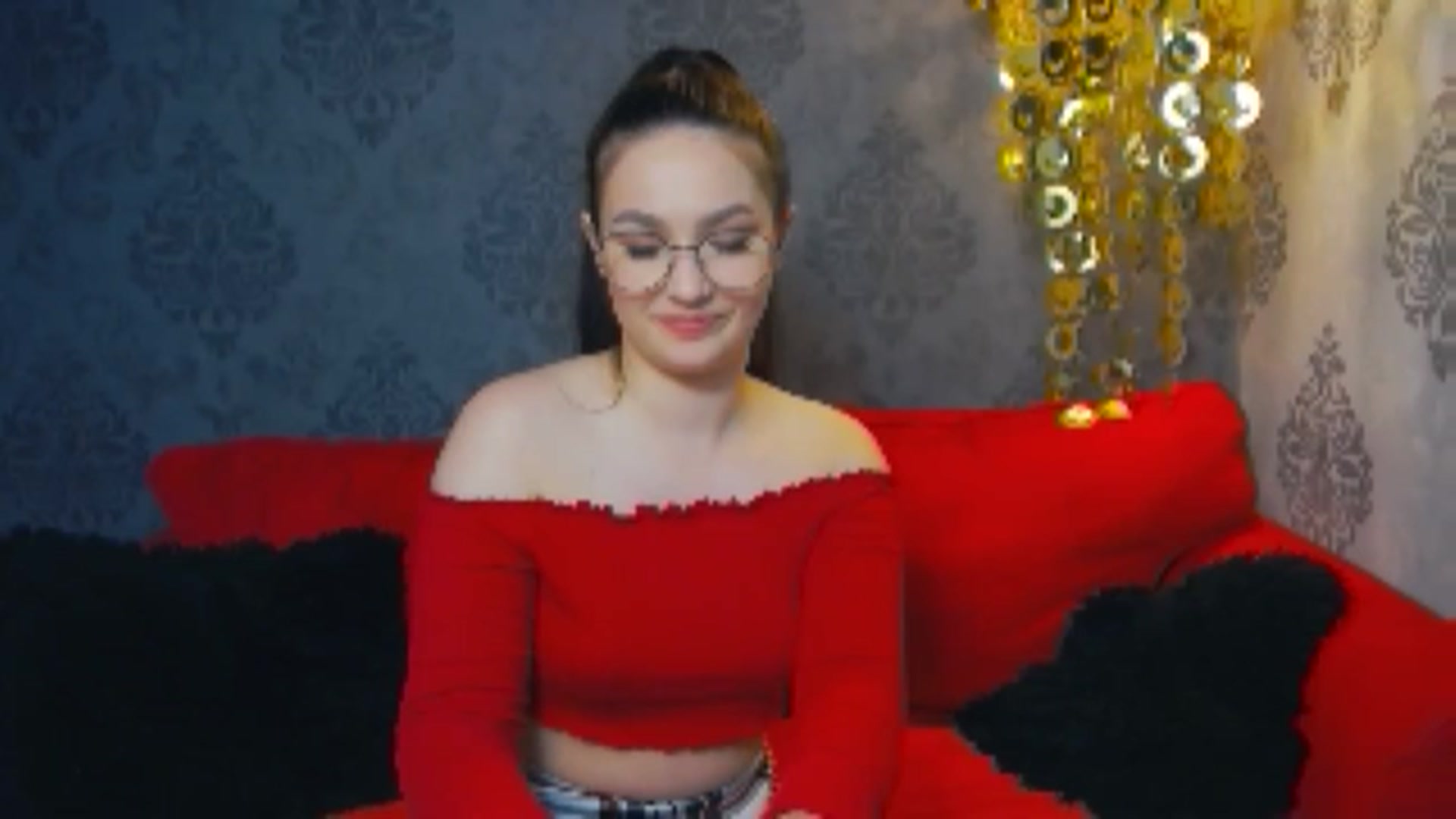 Gallery image thumbnail from ChloeBaby's myfreecams stream on, 05/12/2024, 22:39 image 17 of 20