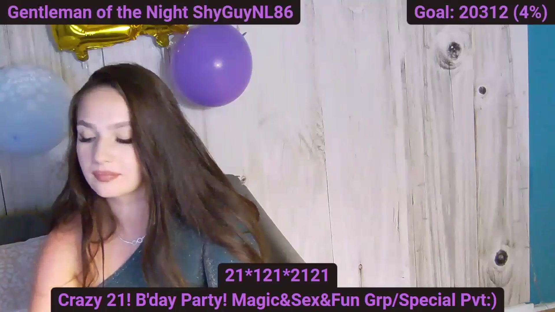 Gallery image thumbnail from ChloeBaby's myfreecams stream on, 06/27/2024, 23:34 image 14 of 20
