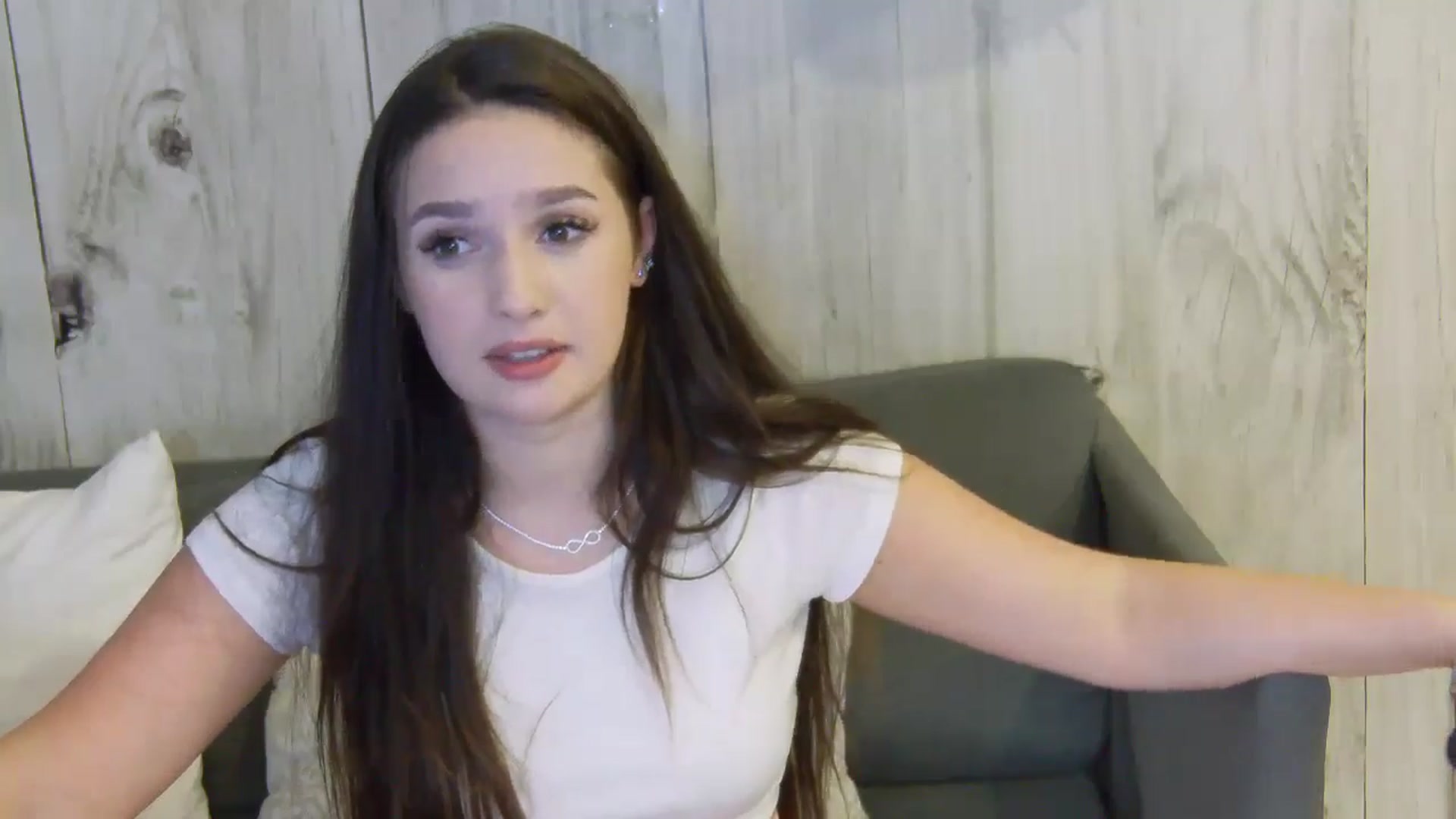 Gallery image thumbnail from ChloeBaby's myfreecams stream on, 07/04/2024, 23:41 image 18 of 20
