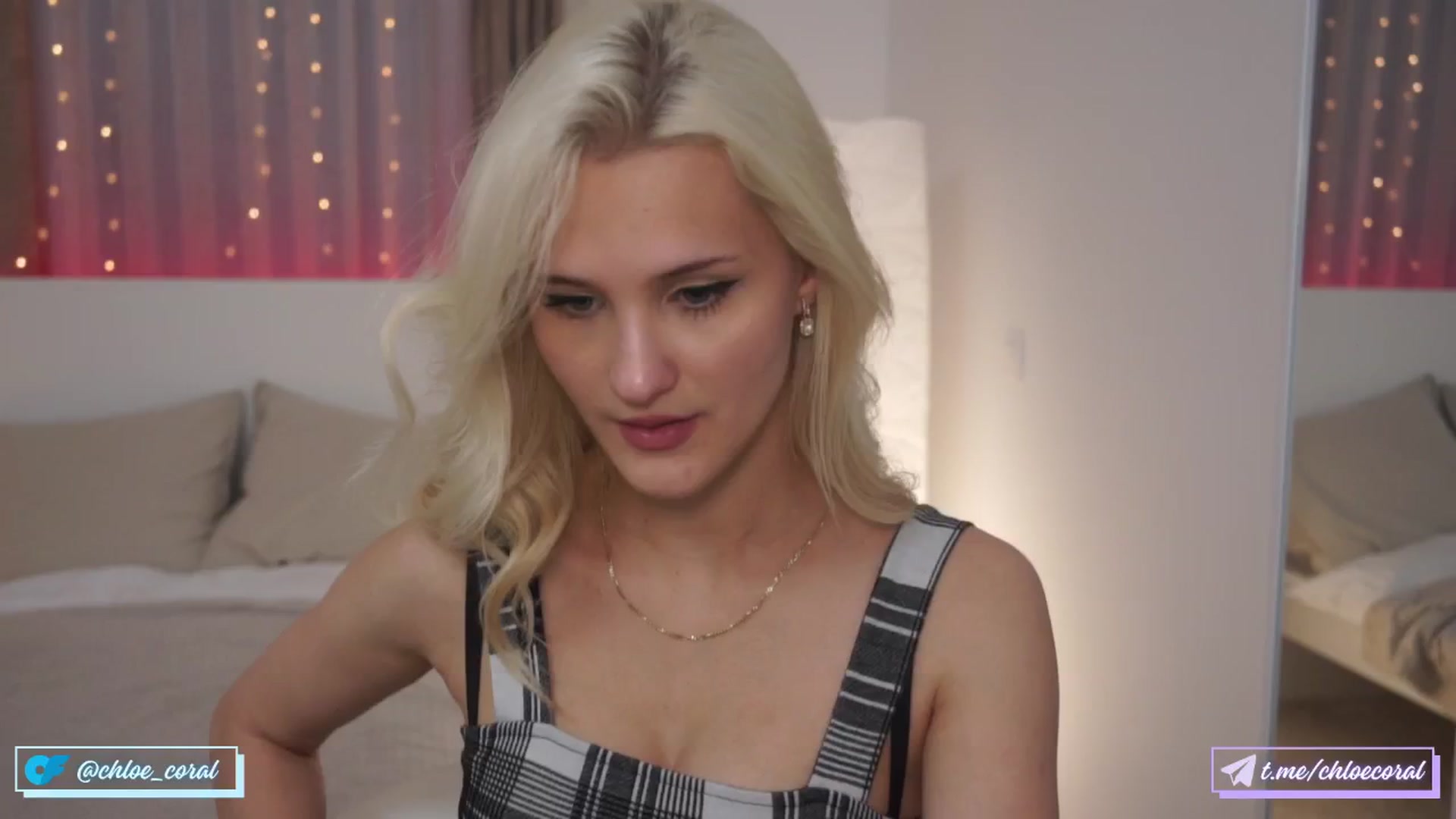 Gallery image thumbnail from ChloeCoral's myfreecams stream on, 05/29/2024, 16:35 image 12 of 20