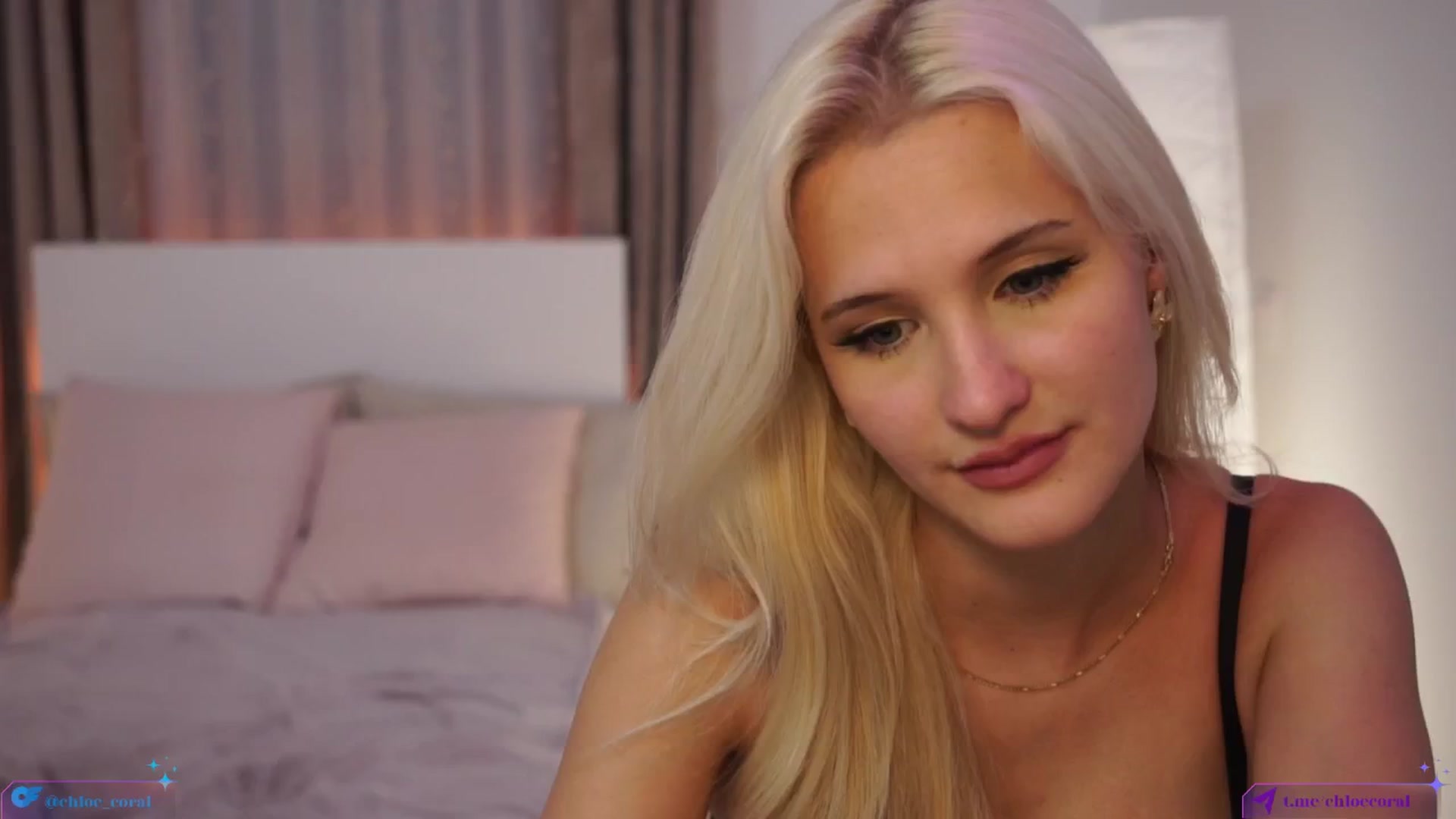 Gallery image thumbnail from ChloeCoral's myfreecams stream on, 08/17/2024, 23:12 image 11 of 20