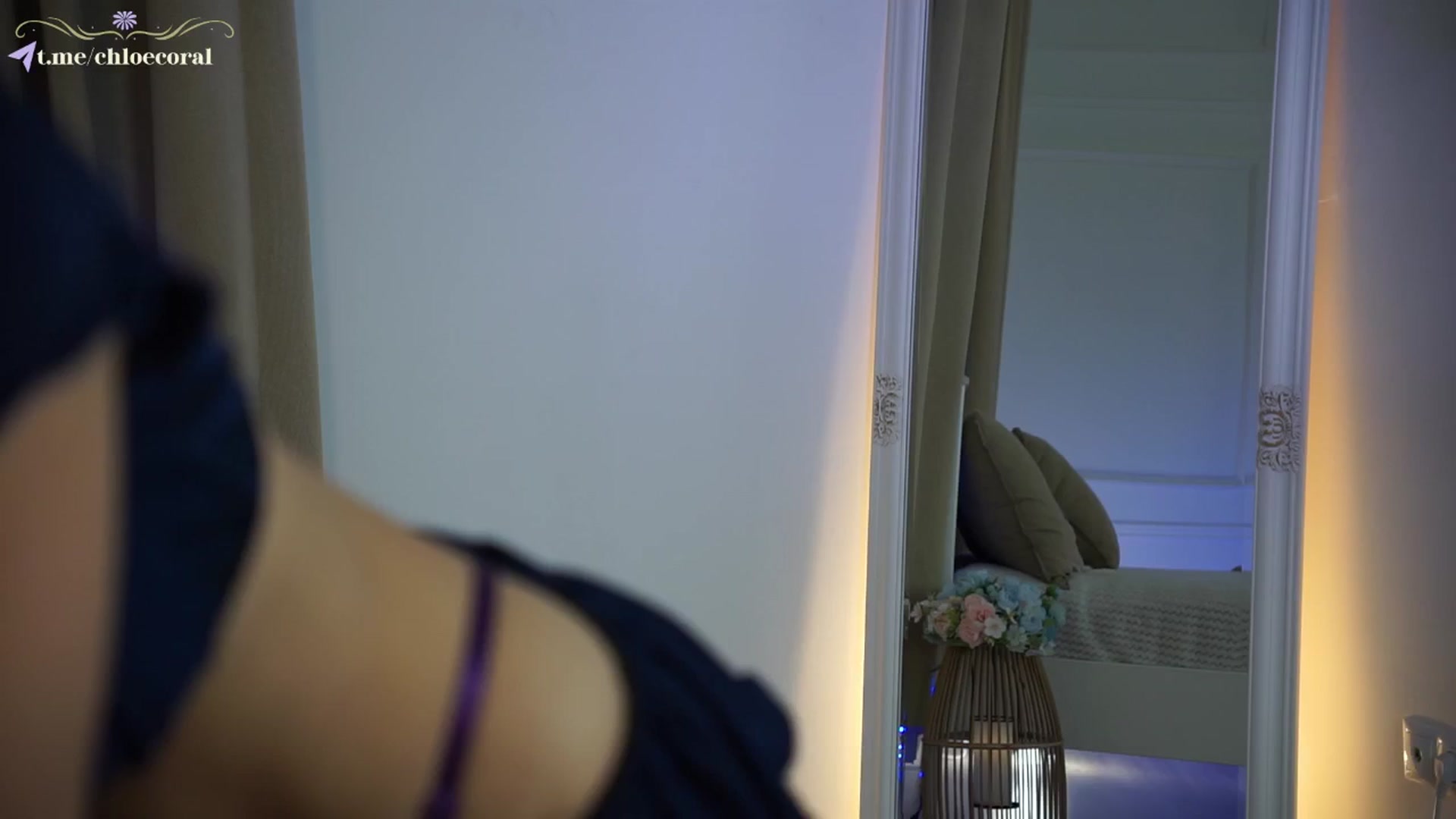 Gallery image thumbnail from ChloeCoral's myfreecams stream on, 10/16/2024, 20:26 image 11 of 20
