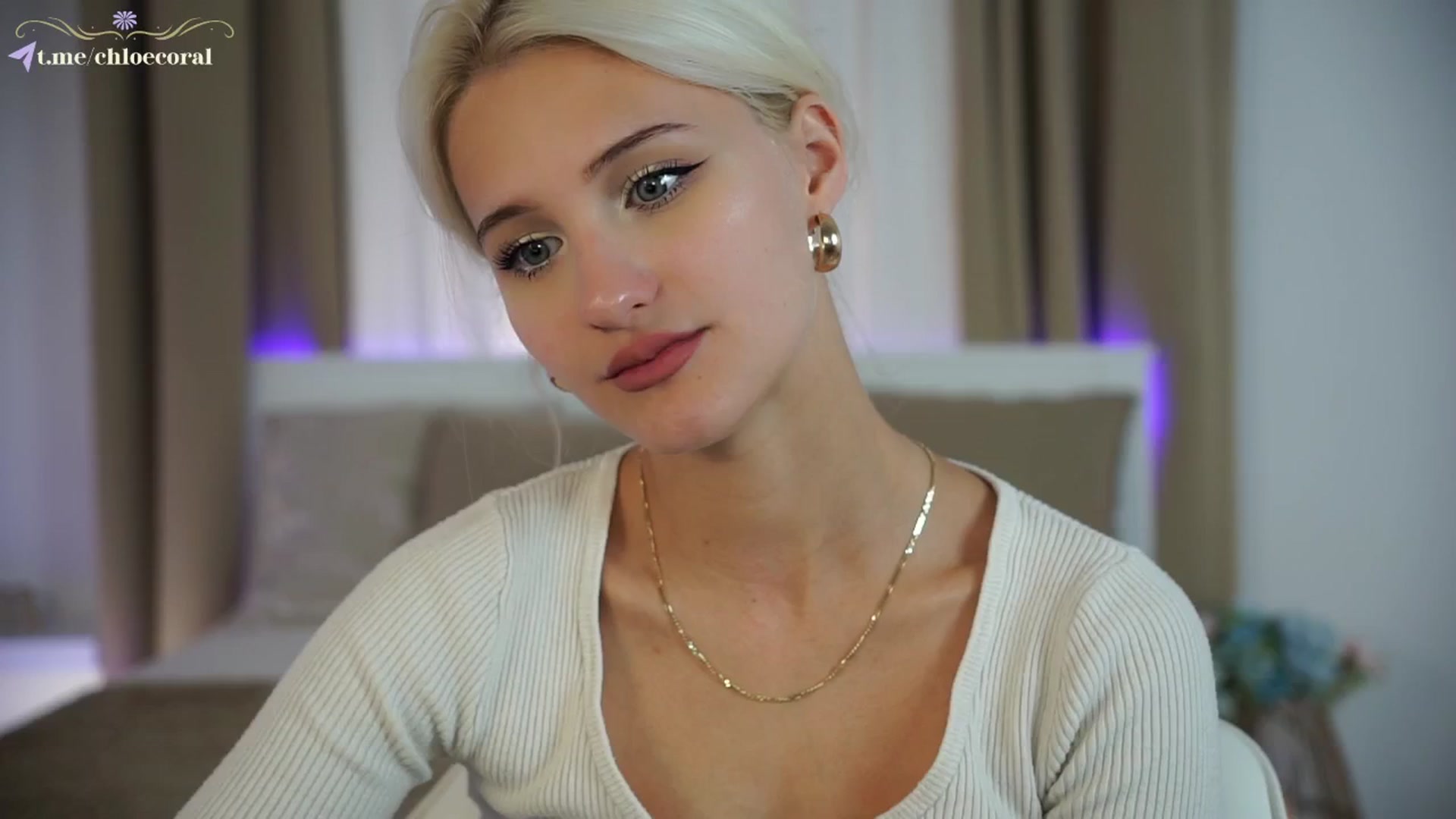 Gallery image thumbnail from ChloeCoral's myfreecams stream on, 10/17/2024, 14:57 image 19 of 20
