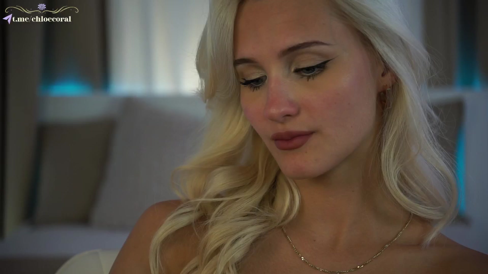 Gallery image thumbnail from ChloeCoral's myfreecams stream on, 10/22/2024, 22:16 image 17 of 20