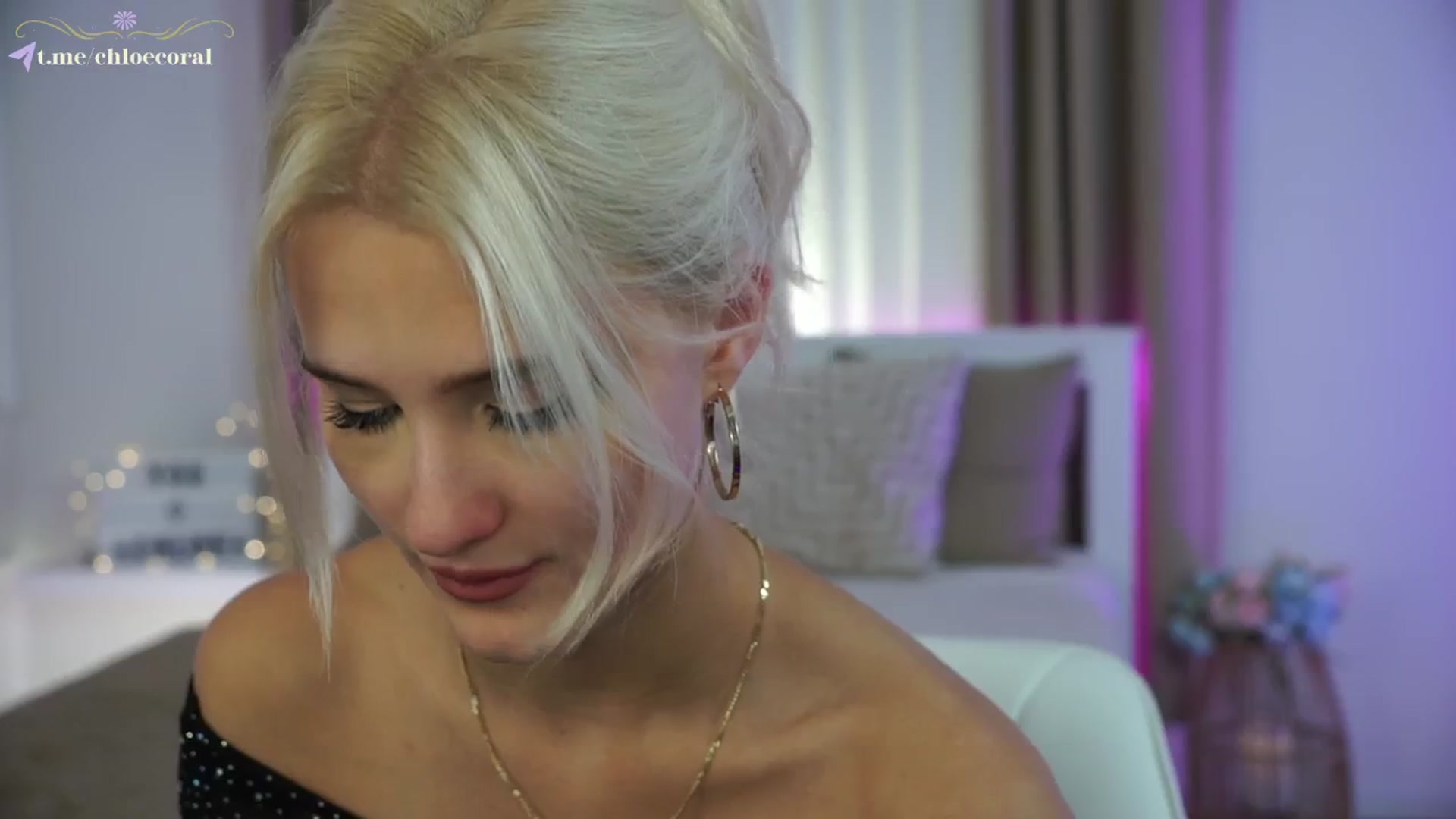 Gallery image thumbnail from ChloeCoral's myfreecams stream on, 11/02/2024, 17:01 image 18 of 20