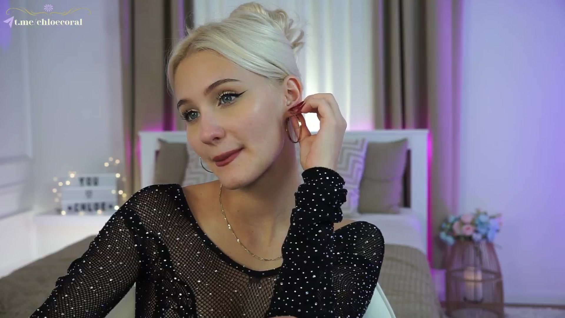 Gallery image thumbnail from ChloeCoral's myfreecams stream on, 11/02/2024, 17:01 image 9 of 20