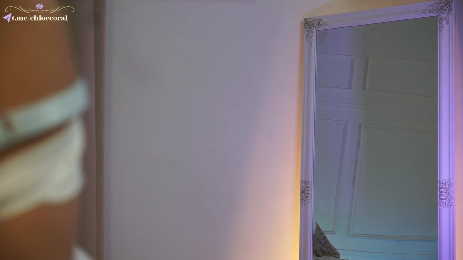 Gallery image thumbnail from ChloeCoral's myfreecams stream on, 11/04/2024, 20:58 image 10 of 20