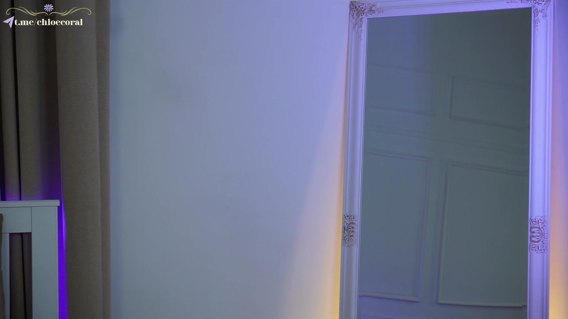 Gallery image thumbnail from ChloeCoral's myfreecams stream on, 11/10/2024, 13:06 image 12 of 20