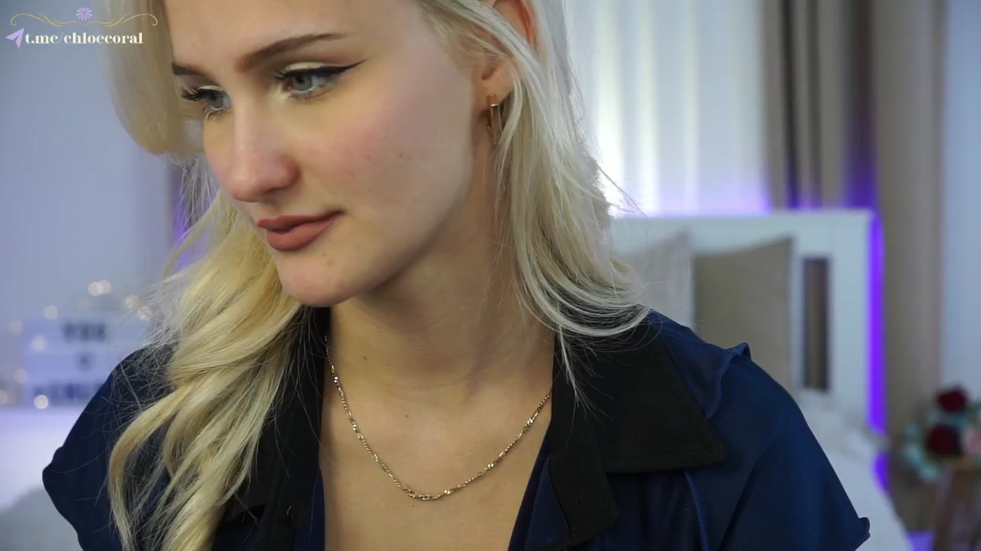 Gallery image thumbnail from ChloeCoral's myfreecams stream on, 11/10/2024, 17:33 image 7 of 20