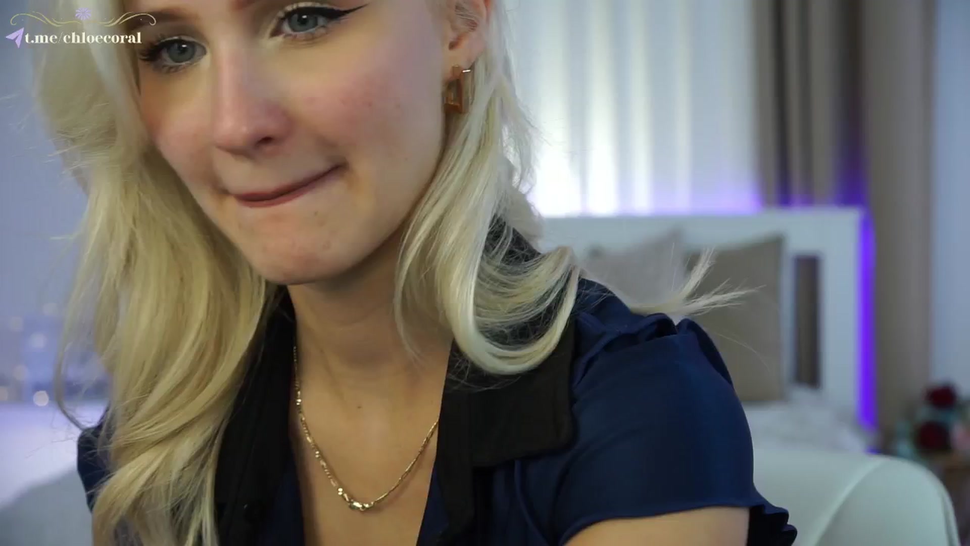 Gallery image thumbnail from ChloeCoral's myfreecams stream on, 11/10/2024, 17:33 image 2 of 20