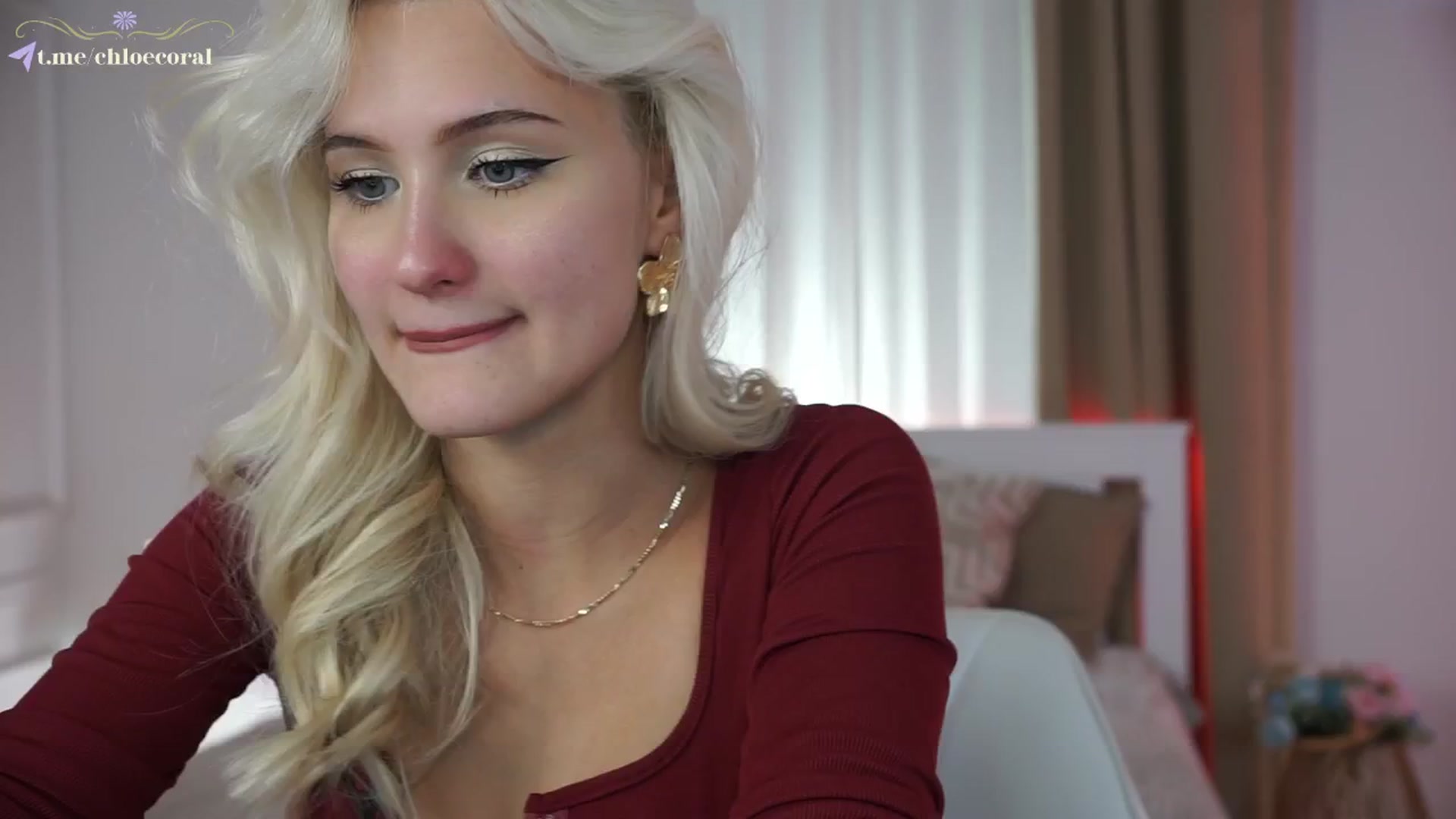 Gallery image thumbnail from ChloeCoral's myfreecams stream on, 11/15/2024, 19:45 image 1 of 20