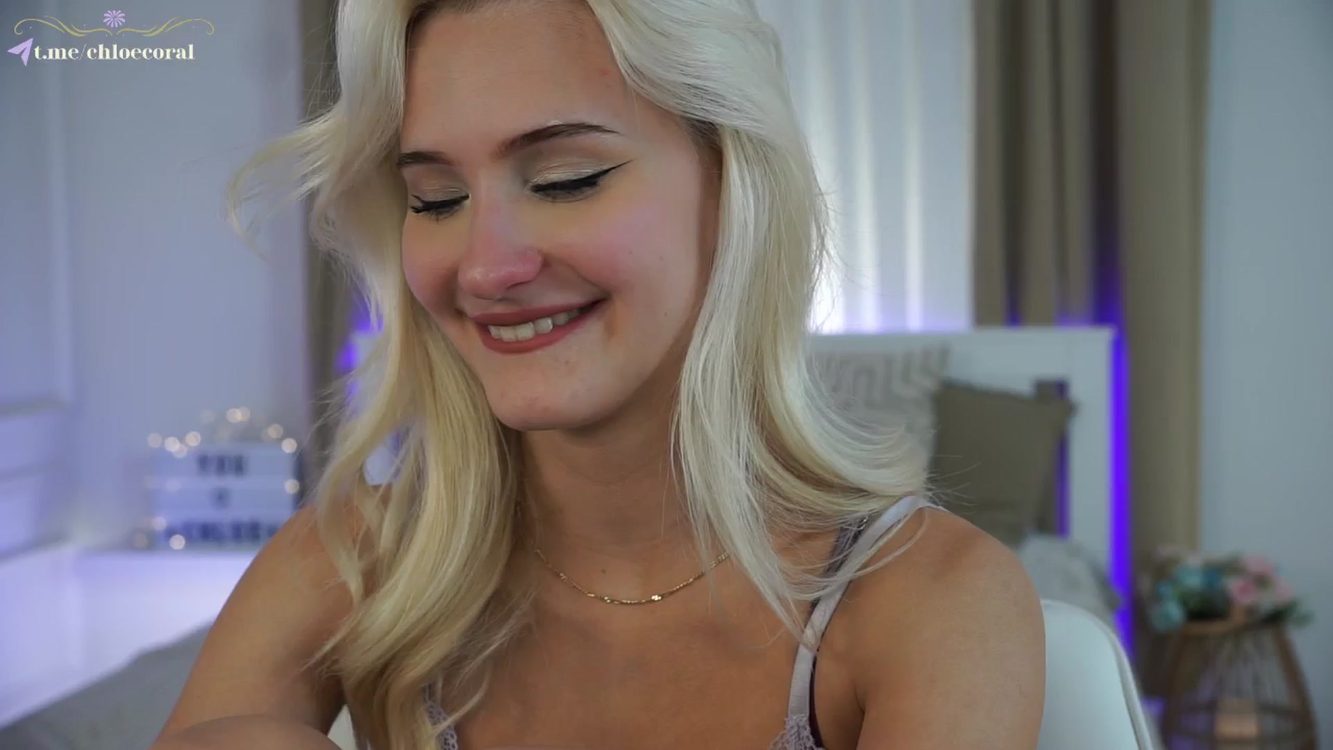 Gallery image thumbnail from ChloeCoral's myfreecams stream on, 11/16/2024, 16:01 image 20 of 20