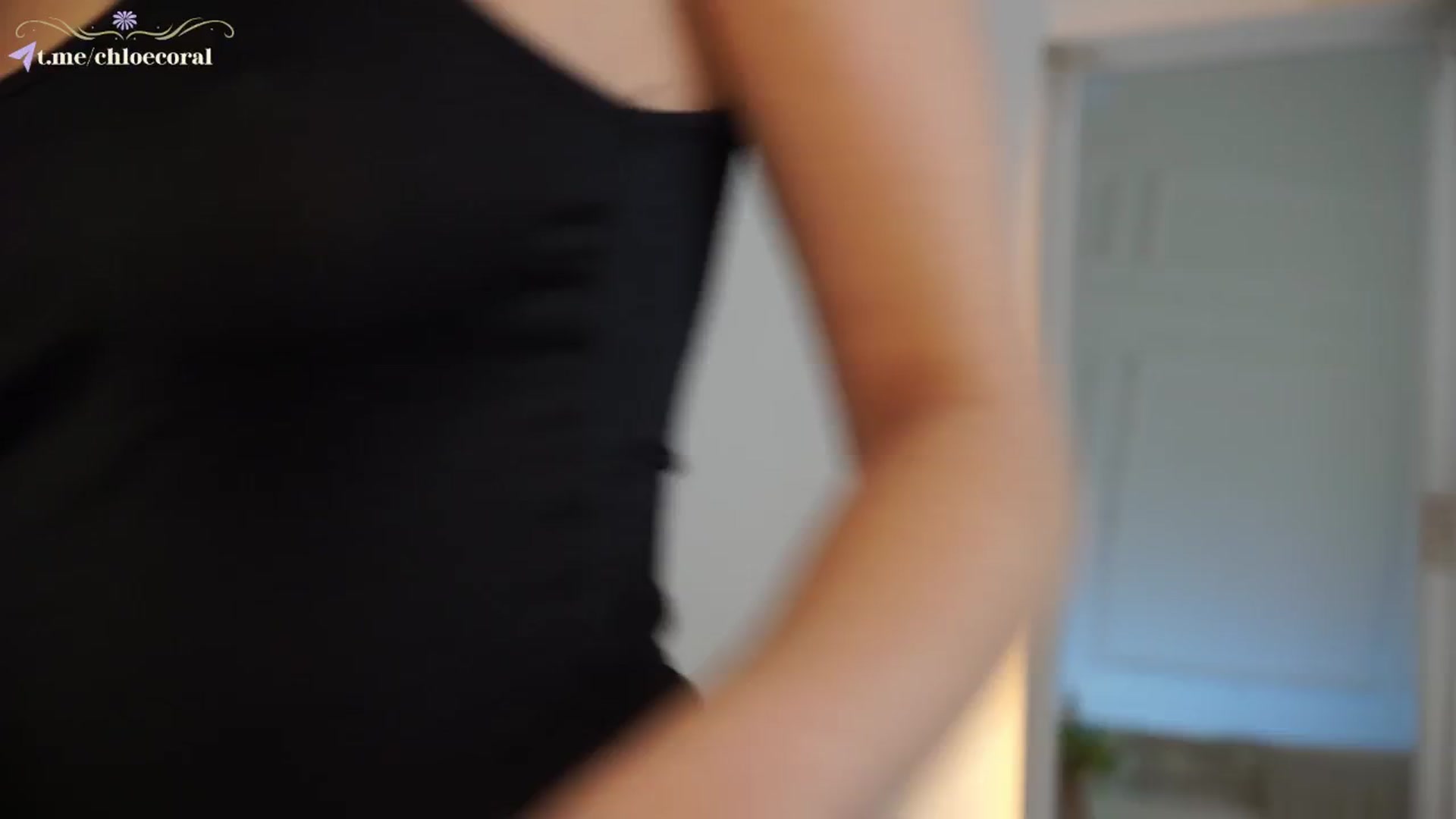 Gallery image thumbnail from ChloeCoral's myfreecams stream on, 11/26/2024, 20:02 image 10 of 20