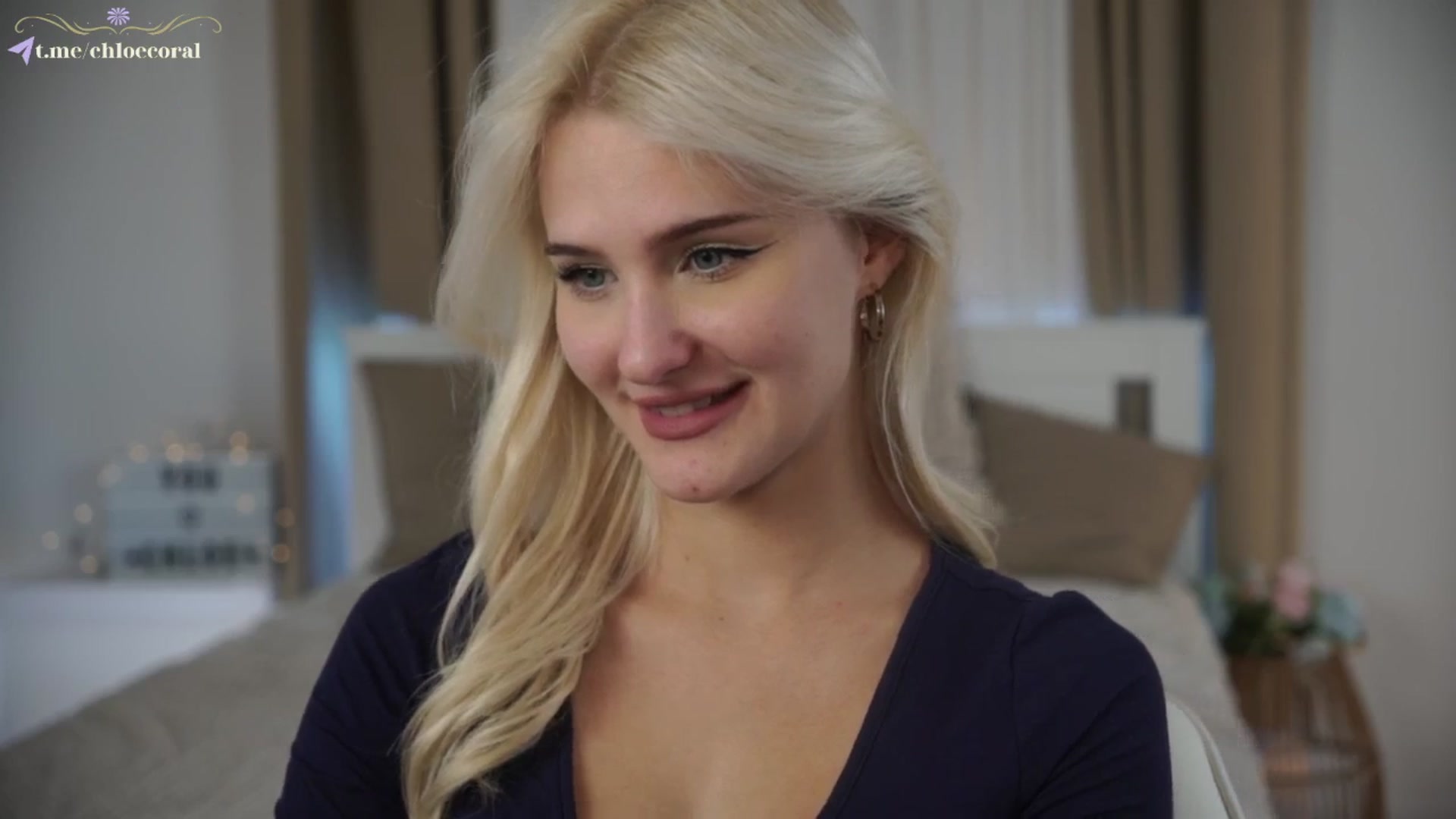 Gallery image thumbnail from ChloeCoral's myfreecams stream on, 12/01/2024, 20:48 image 3 of 20
