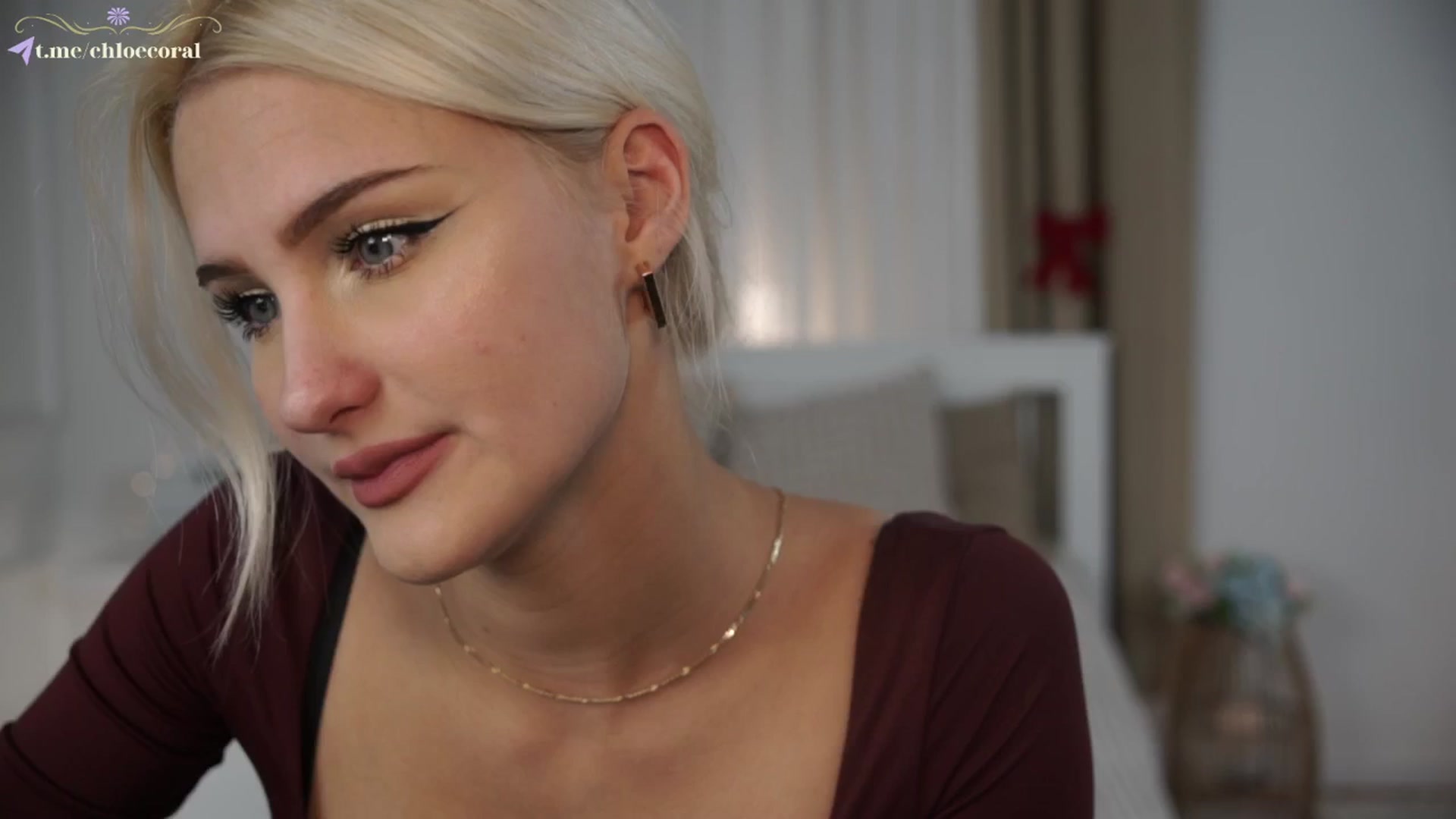 Gallery image thumbnail from ChloeCoral's myfreecams stream on, 12/05/2024, 20:17 image 5 of 20