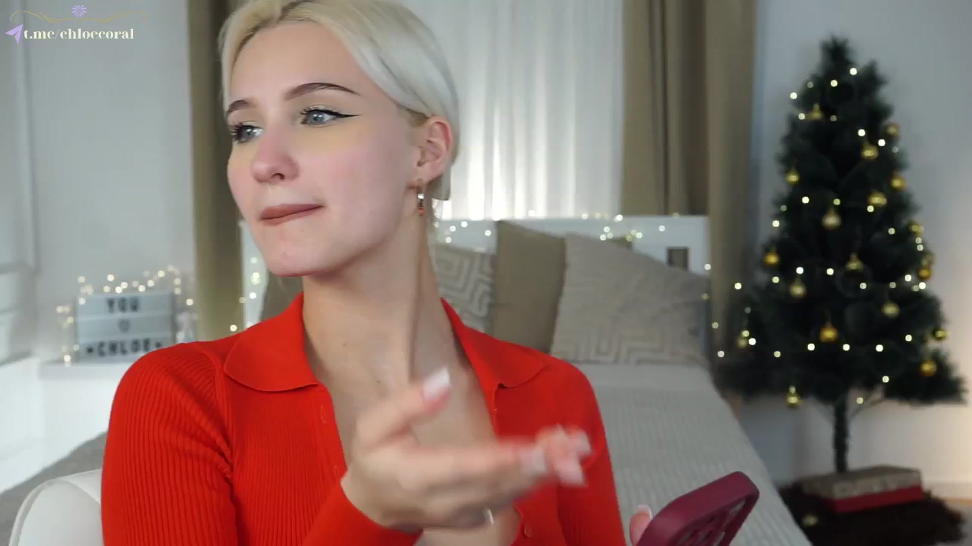 Gallery image thumbnail from ChloeCoral's myfreecams stream on, 12/11/2024, 24:08 image 1 of 20