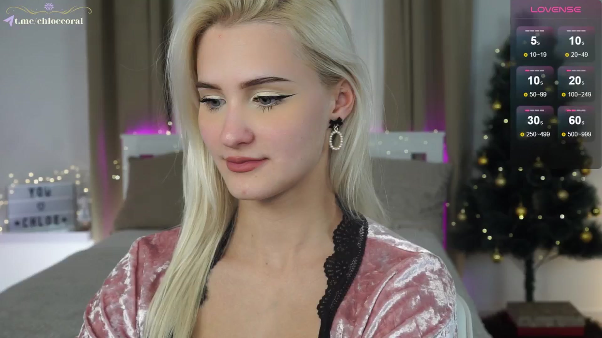 Gallery image thumbnail from ChloeCoral's myfreecams stream on, 12/11/2024, 20:53 image 1 of 20