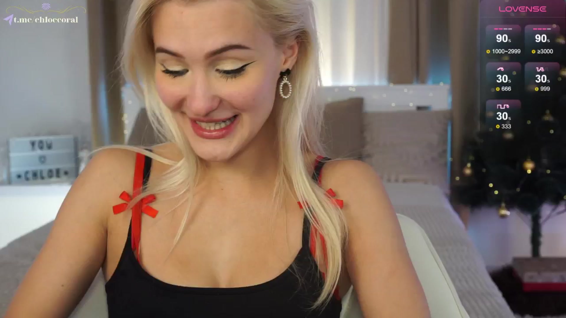 Gallery image thumbnail from ChloeCoral's myfreecams stream on, 12/11/2024, 23:26 image 17 of 20