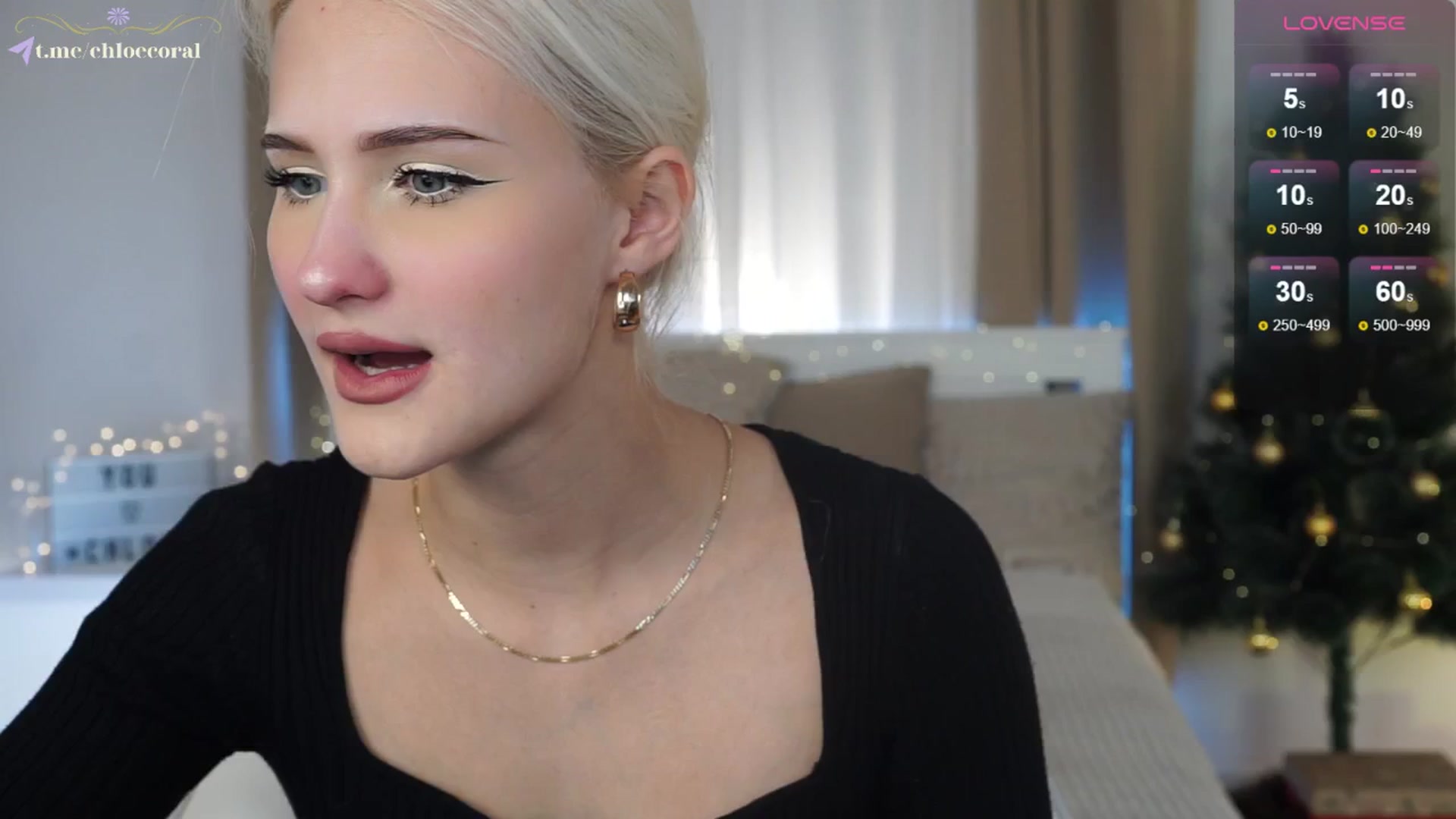 Gallery image thumbnail from ChloeCoral's myfreecams stream on, 12/12/2024, 19:20 image 9 of 20