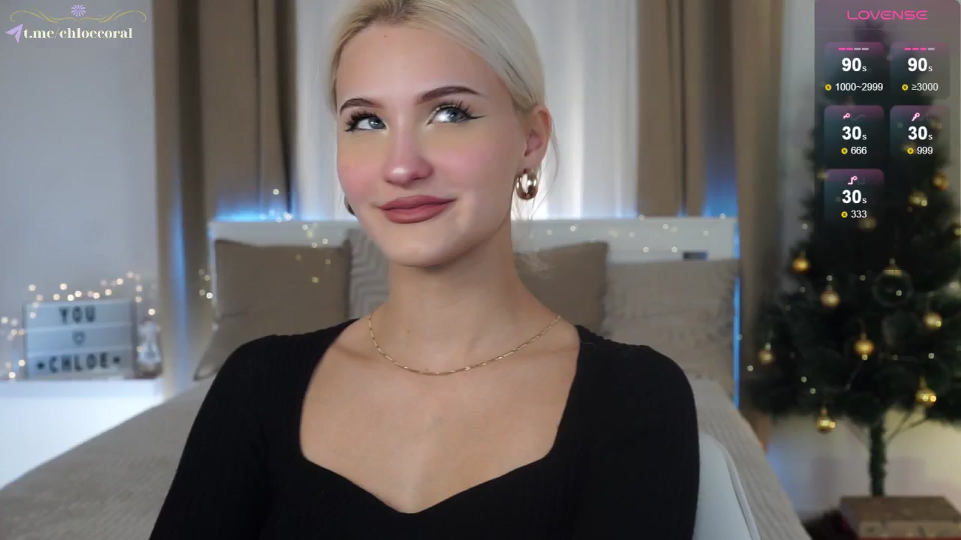 Gallery image thumbnail from ChloeCoral's myfreecams stream on, 12/12/2024, 19:20 image 11 of 20