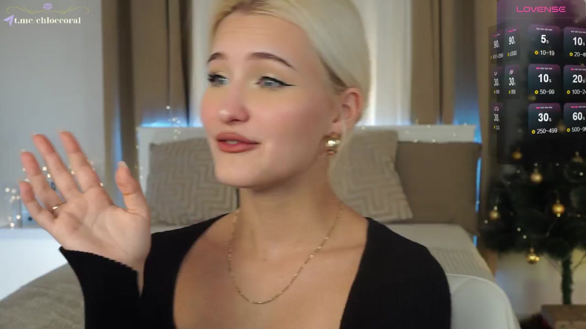 Gallery image thumbnail from ChloeCoral's myfreecams stream on, 12/12/2024, 20:54 image 15 of 20