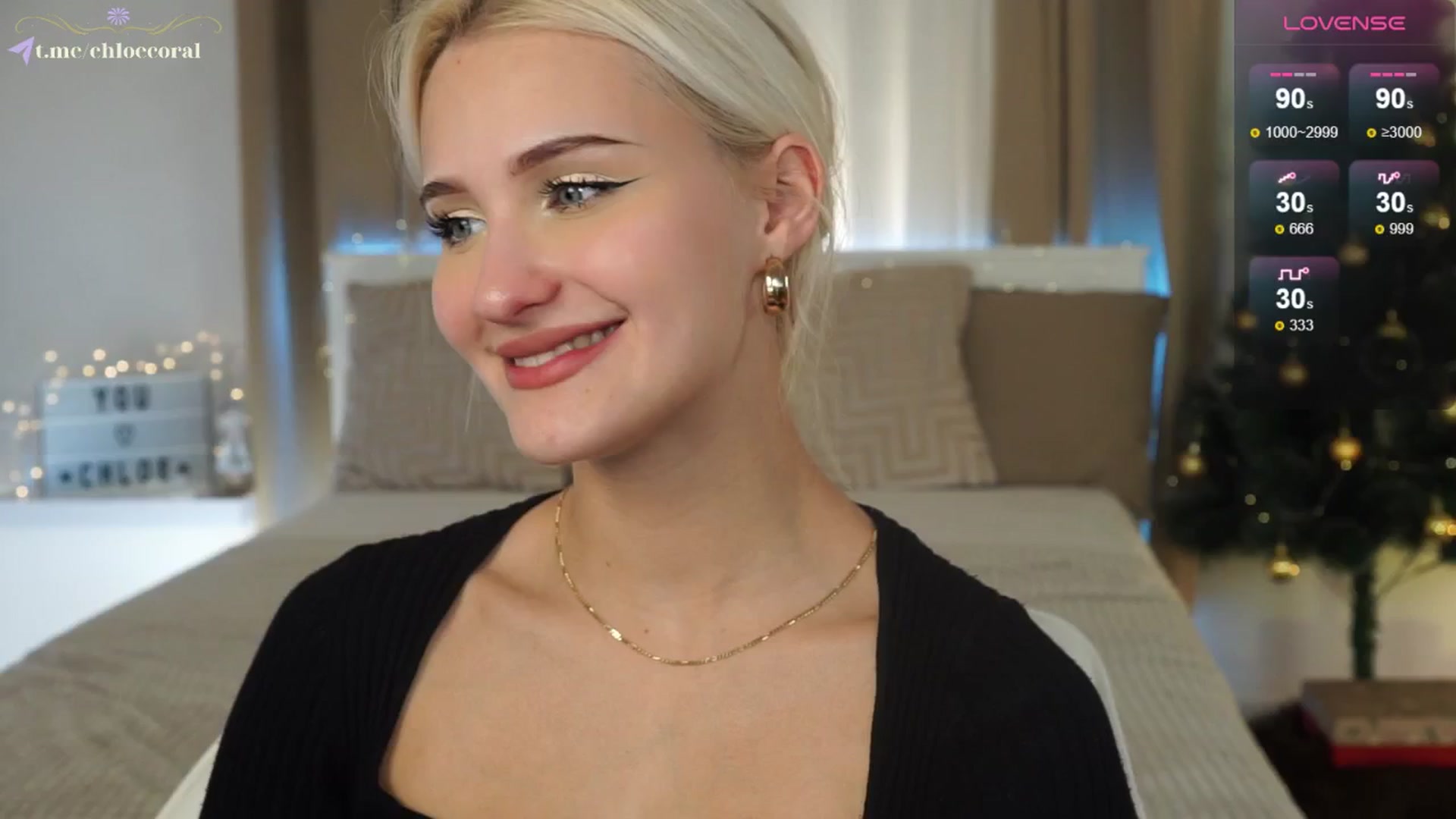 Gallery image thumbnail from ChloeCoral's myfreecams stream on, 12/12/2024, 23:20 image 17 of 20