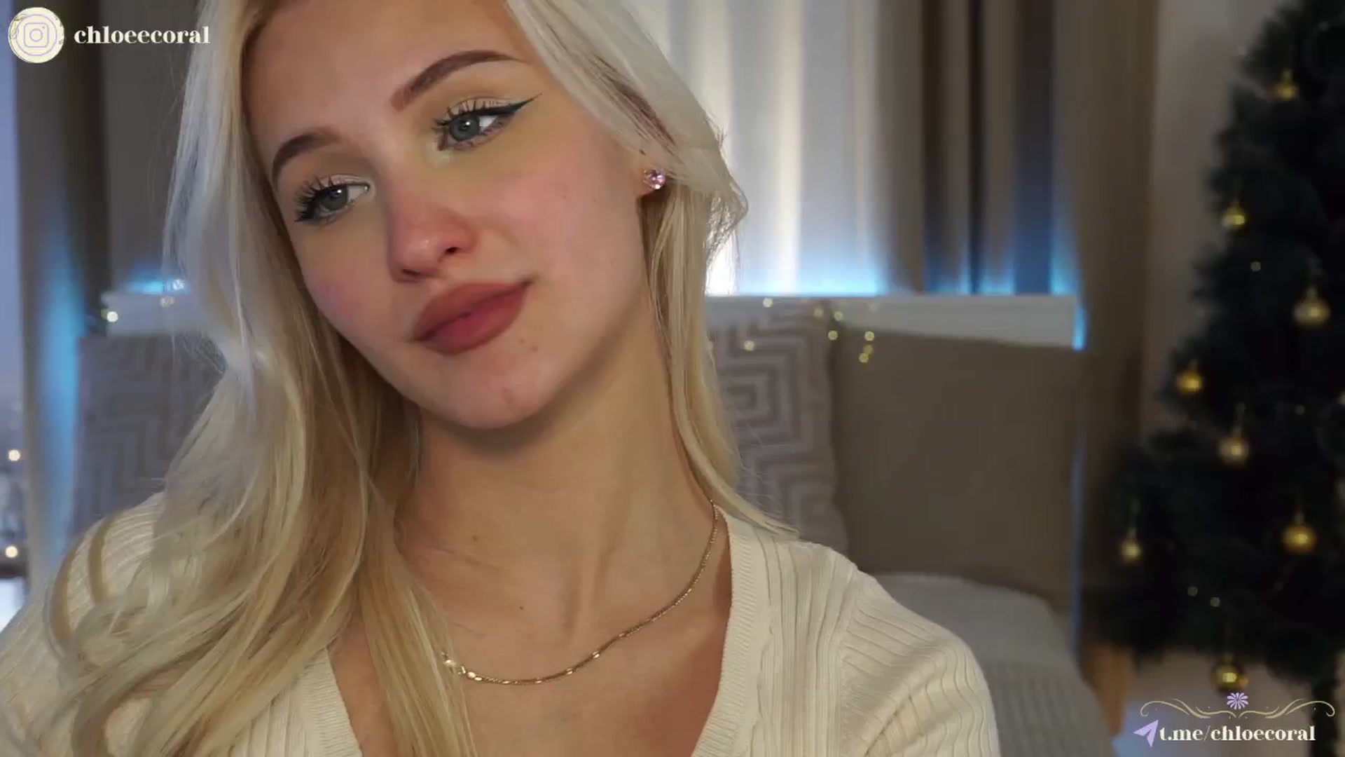 Gallery image thumbnail from ChloeCoral's myfreecams stream on, 12/24/2024, 24:08 image 4 of 20
