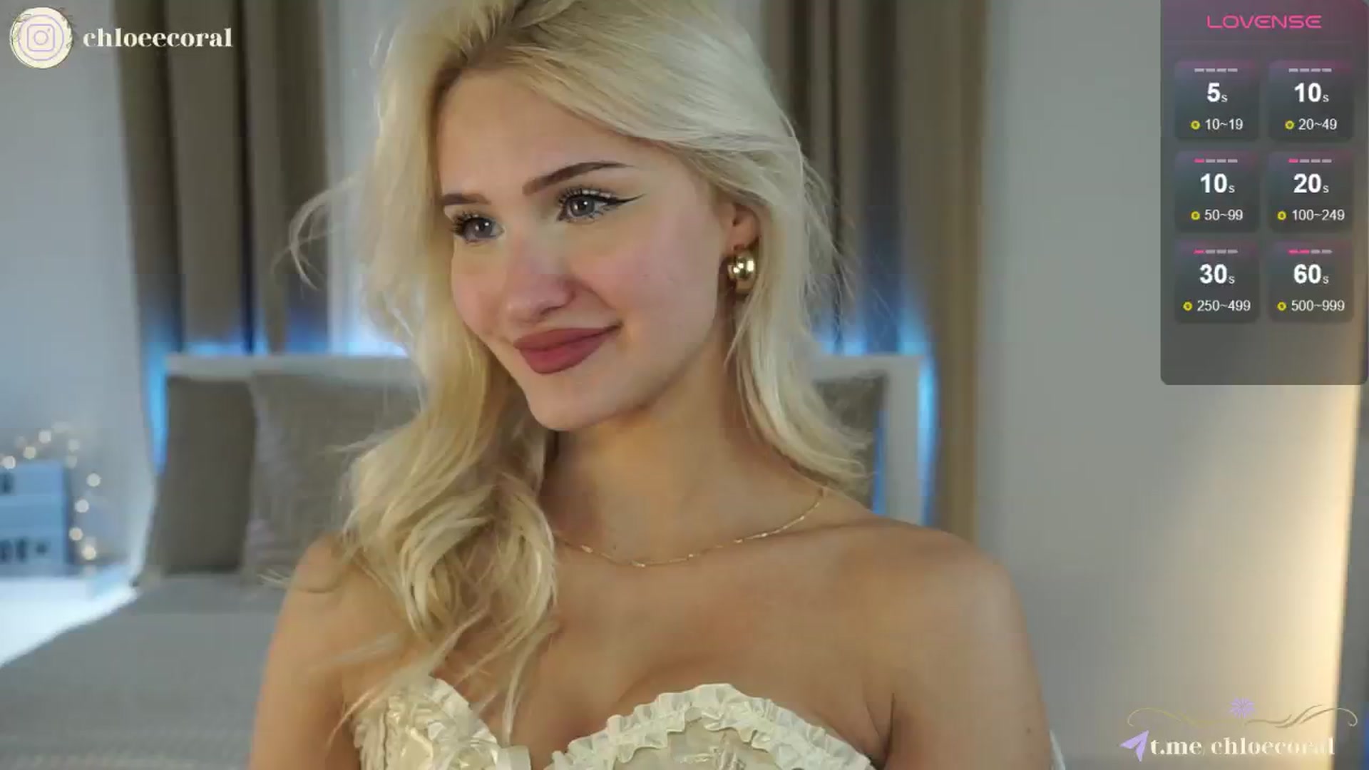 Gallery image thumbnail from ChloeCoral's myfreecams stream on, 01/04/2025, 21:16 image 14 of 20