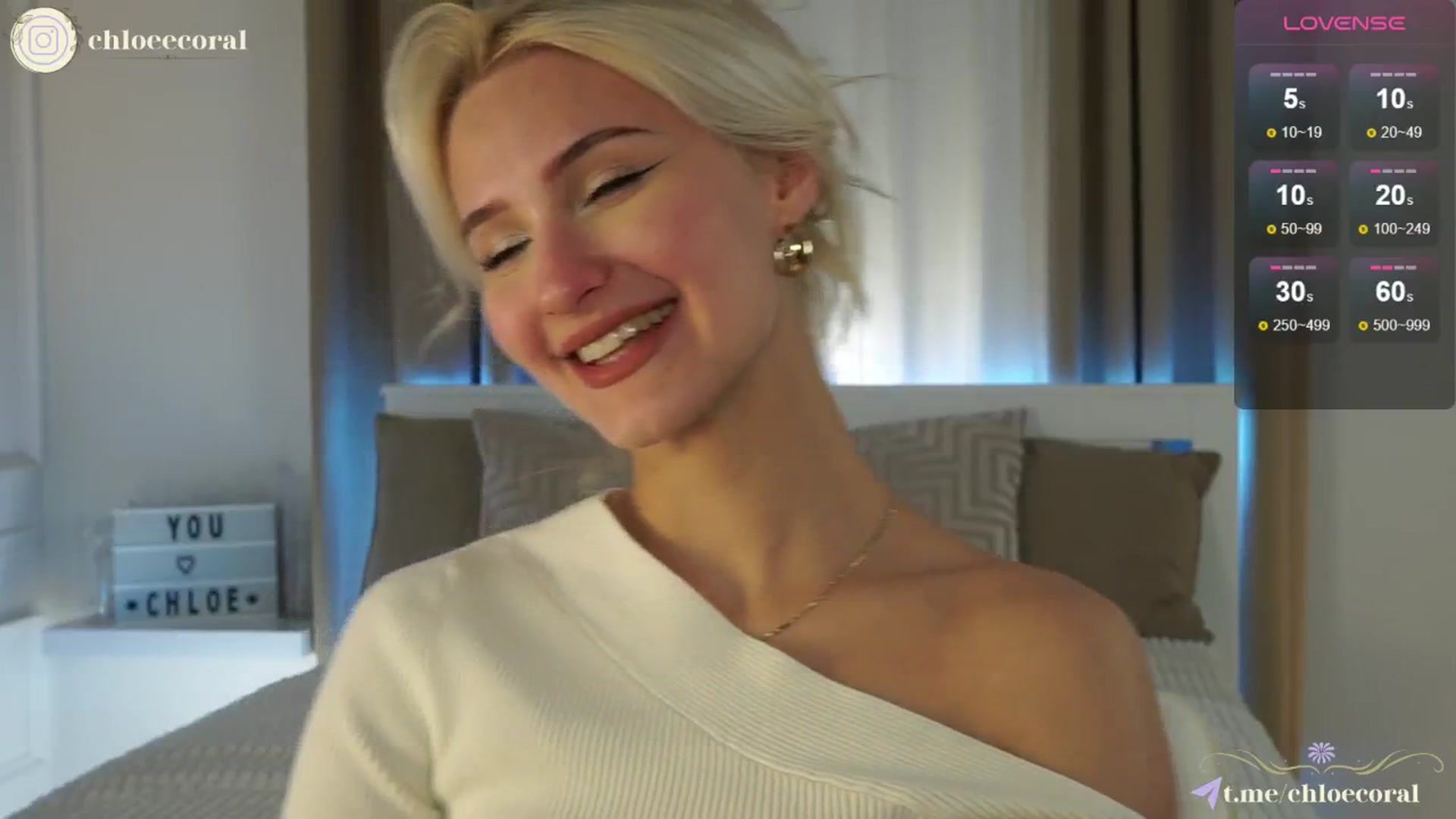 Gallery image thumbnail from ChloeCoral's myfreecams stream on, 01/05/2025, 17:29 image 15 of 20