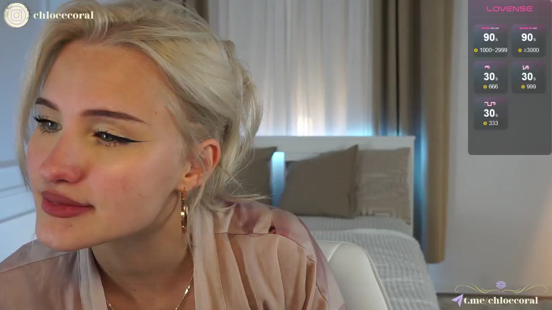 Gallery image thumbnail from ChloeCoral's myfreecams stream on, 01/16/2025, 23:11 image 17 of 20