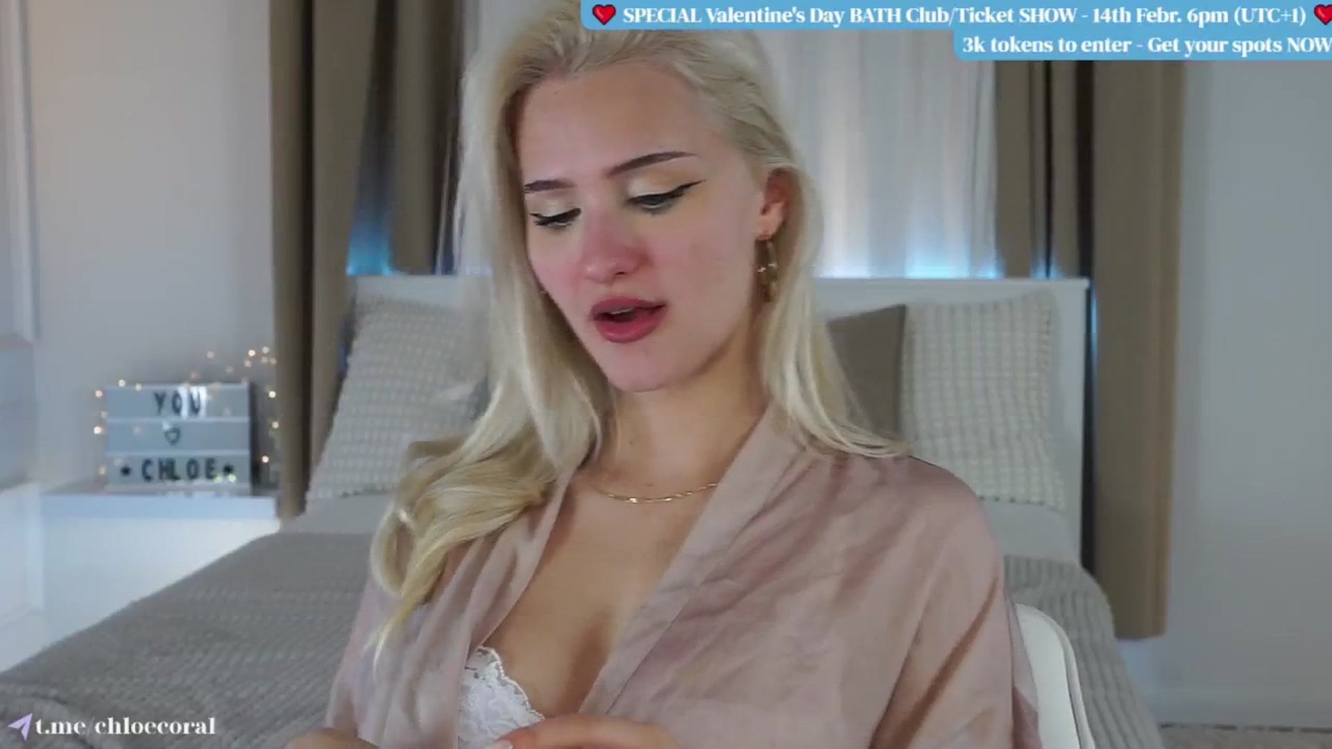 Gallery image thumbnail from ChloeCoral's myfreecams stream on, 02/11/2025, 20:55 image 3 of 20