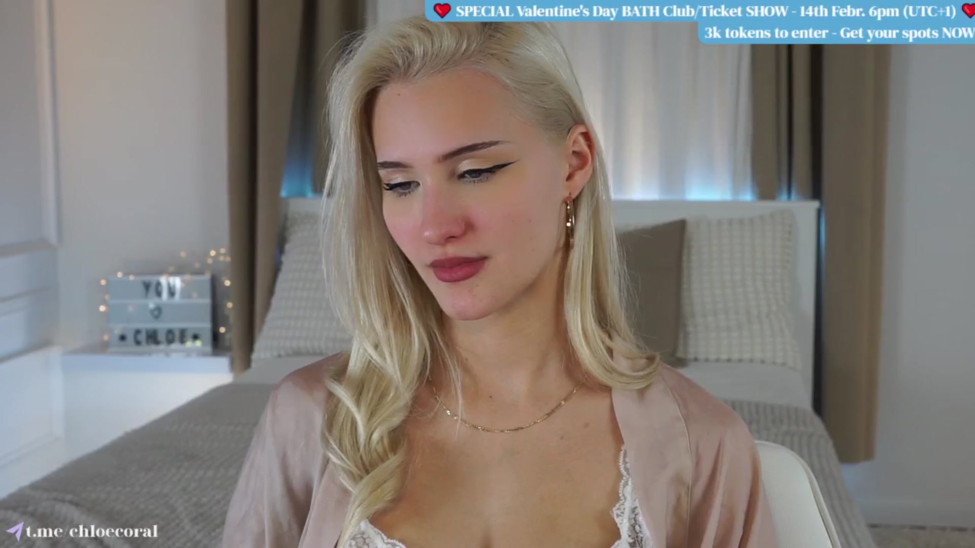 Gallery image thumbnail from ChloeCoral's myfreecams stream on, 02/11/2025, 20:55 image 14 of 20