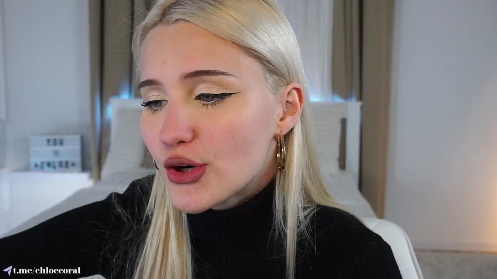 Gallery image thumbnail from ChloeCoral's myfreecams stream on, 02/17/2025, 22:45 image 16 of 20