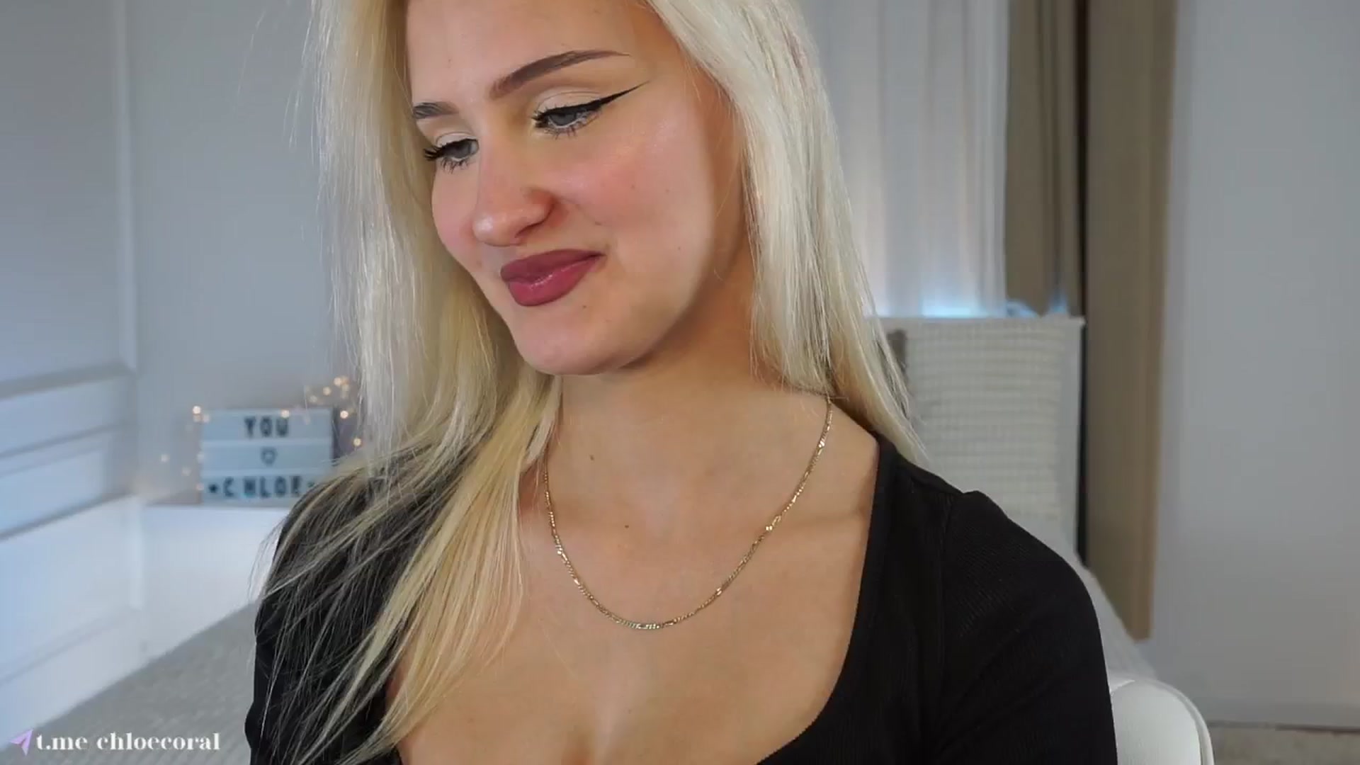 Gallery image thumbnail from ChloeCoral's myfreecams stream on, 02/24/2025, 19:27 image 7 of 20