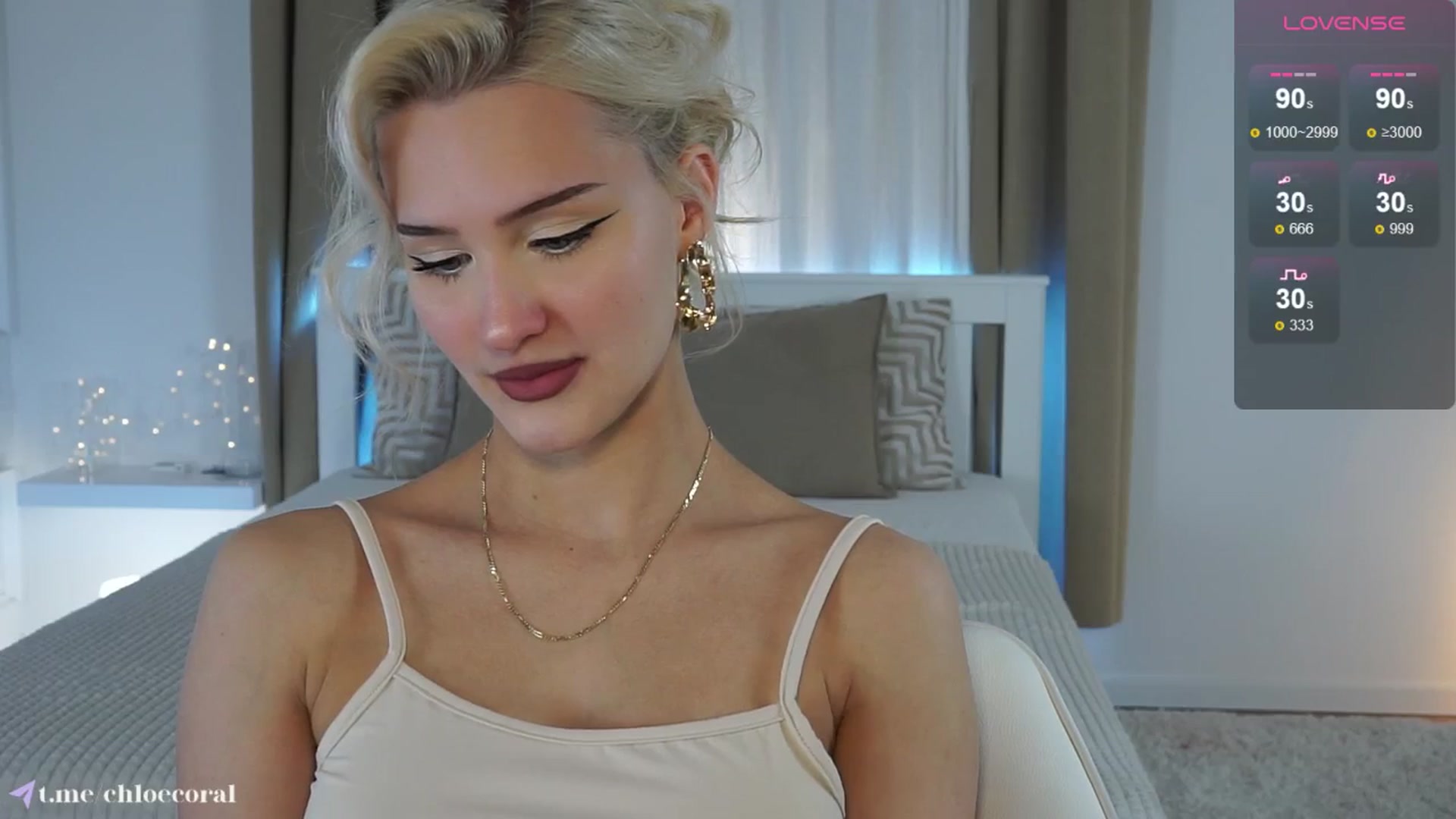 Gallery image thumbnail from ChloeCoral's myfreecams stream on, 03/01/2025, 17:45 image 13 of 20