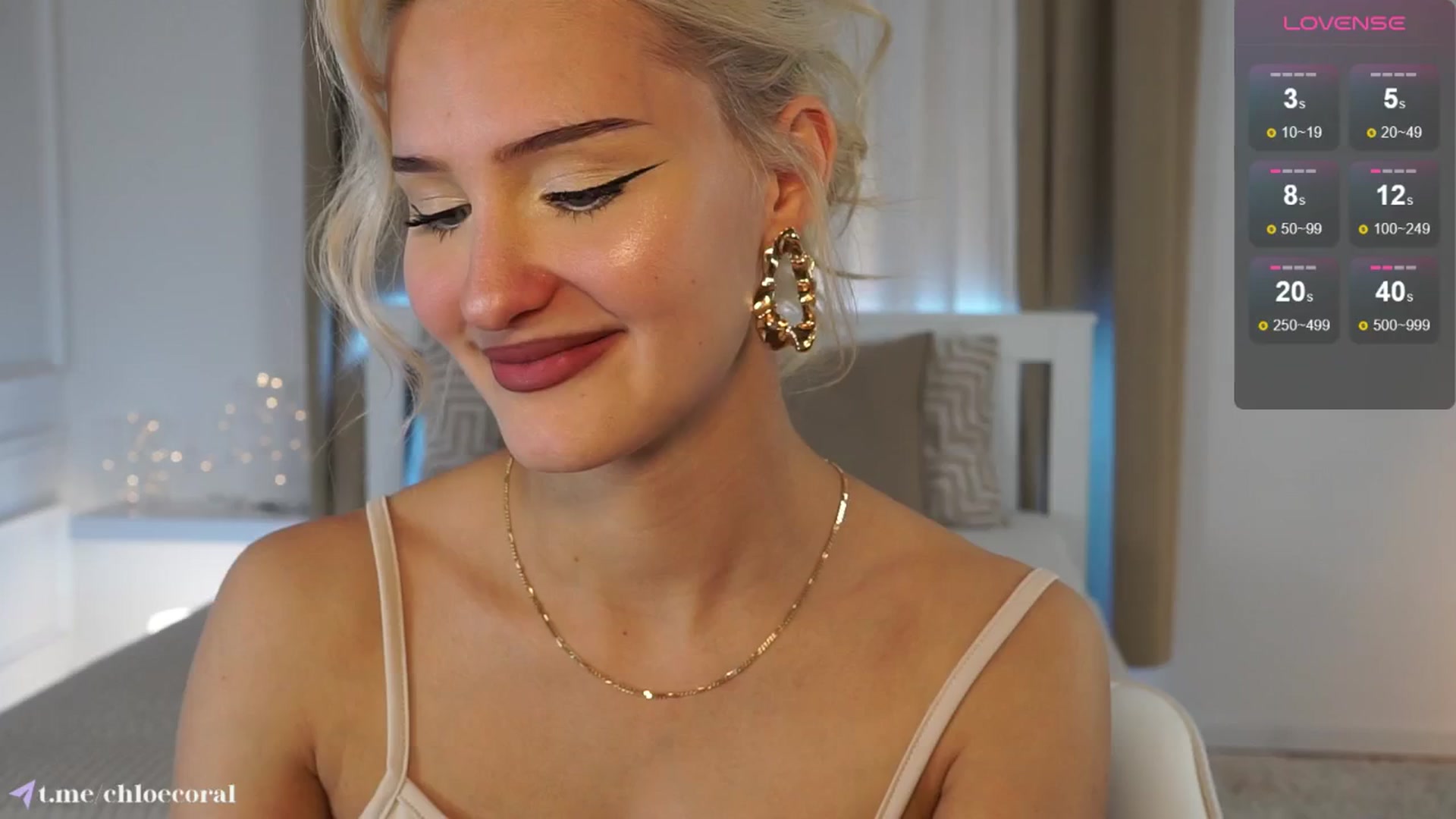 Gallery image thumbnail from ChloeCoral's myfreecams stream on, 03/01/2025, 18:31 image 2 of 20