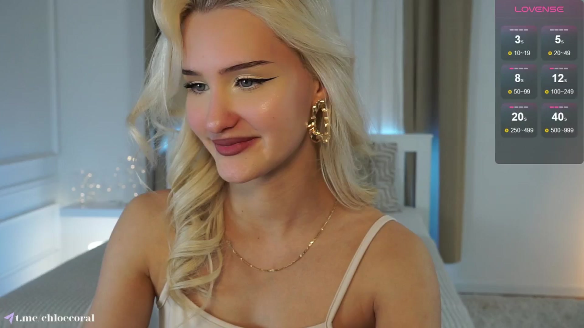 Gallery image thumbnail from ChloeCoral's myfreecams stream on, 03/01/2025, 19:30 image 15 of 20