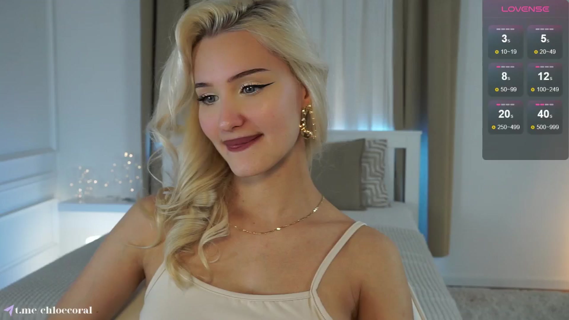 Gallery image thumbnail from ChloeCoral's myfreecams stream on, 03/01/2025, 19:30 image 14 of 20