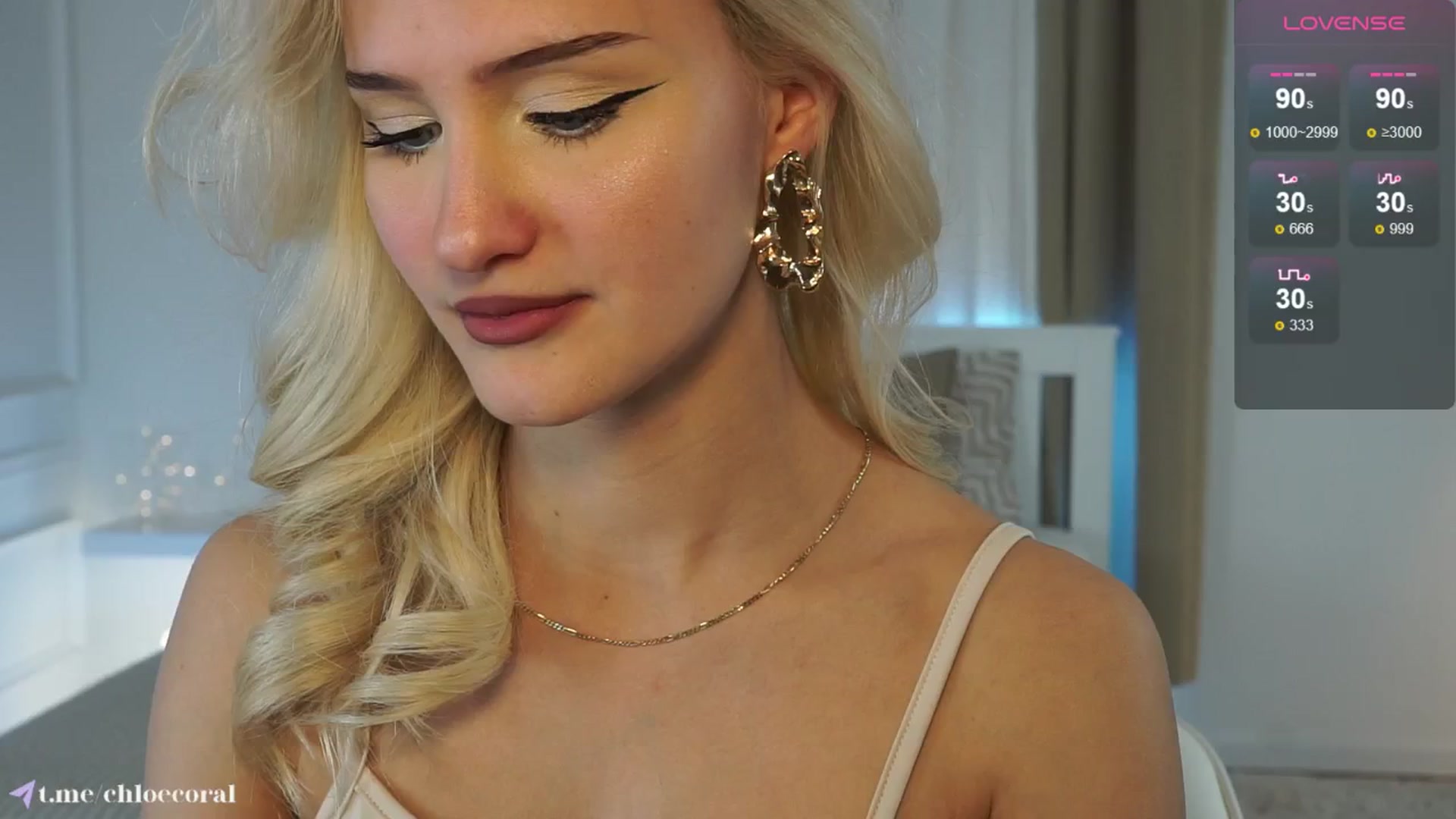Gallery image thumbnail from ChloeCoral's myfreecams stream on, 03/01/2025, 19:30 image 13 of 20