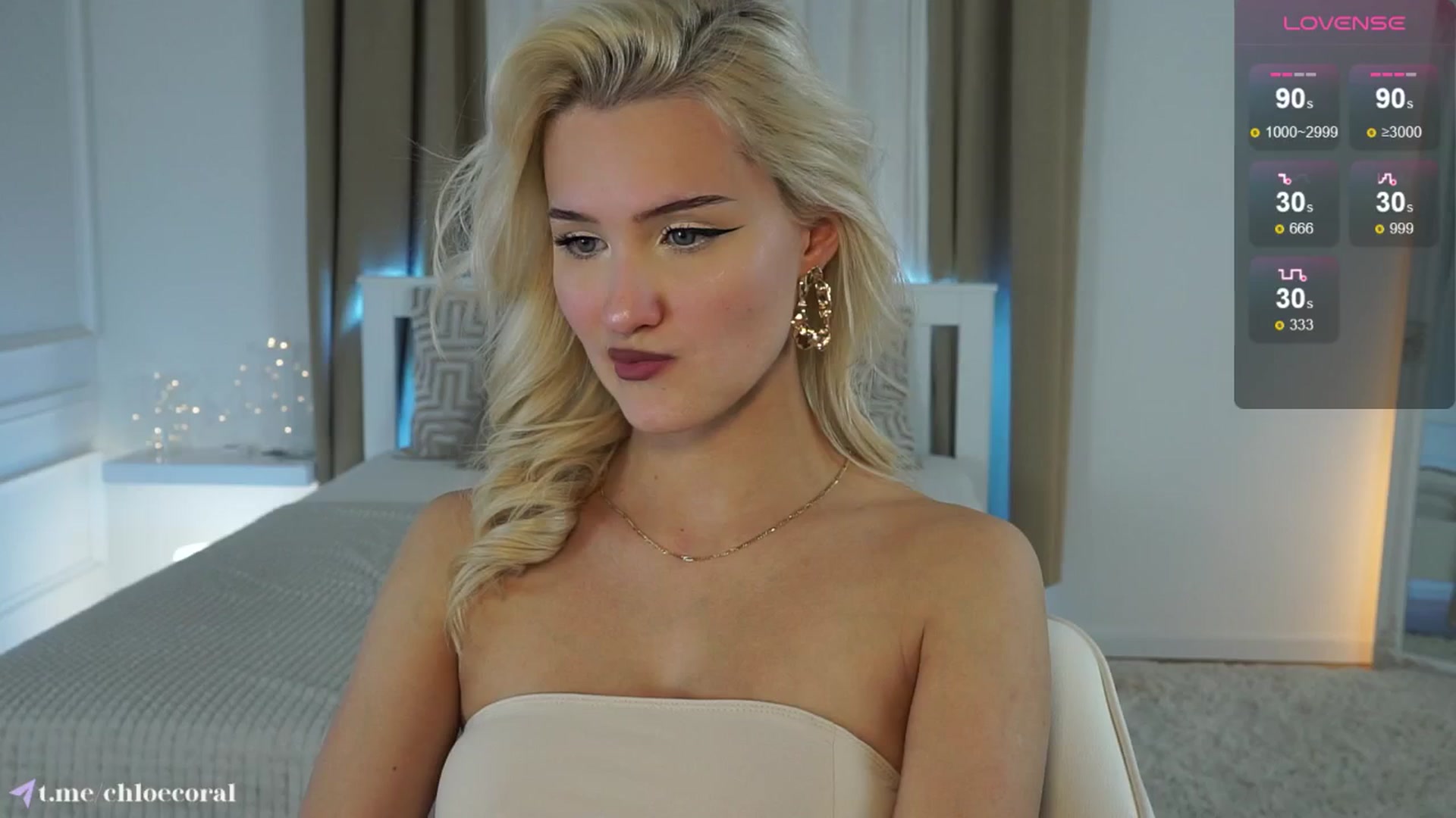 Gallery image thumbnail from ChloeCoral's myfreecams stream on, 03/01/2025, 20:49 image 11 of 20