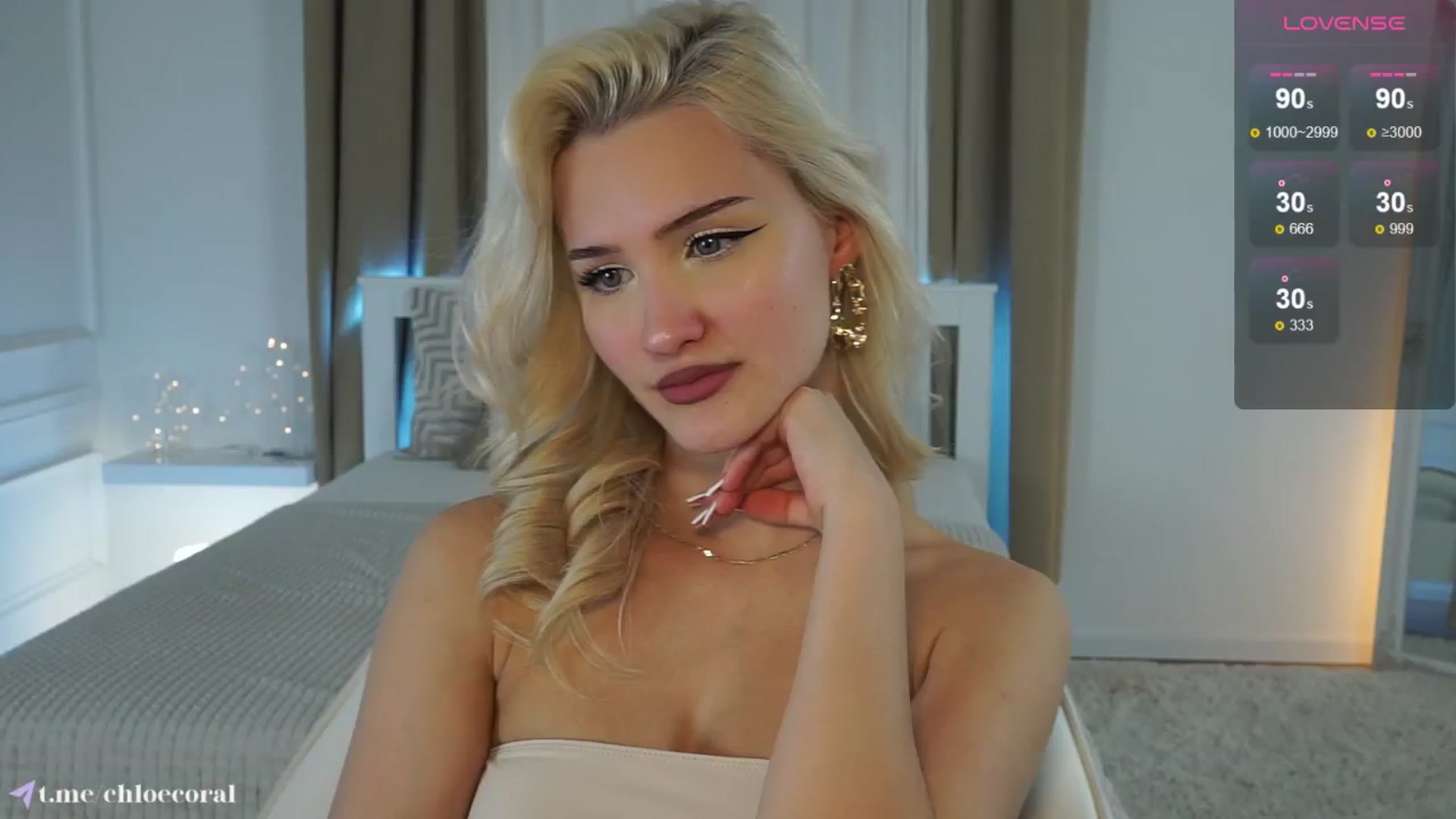 Gallery image thumbnail from ChloeCoral's myfreecams stream on, 03/01/2025, 20:49 image 13 of 20
