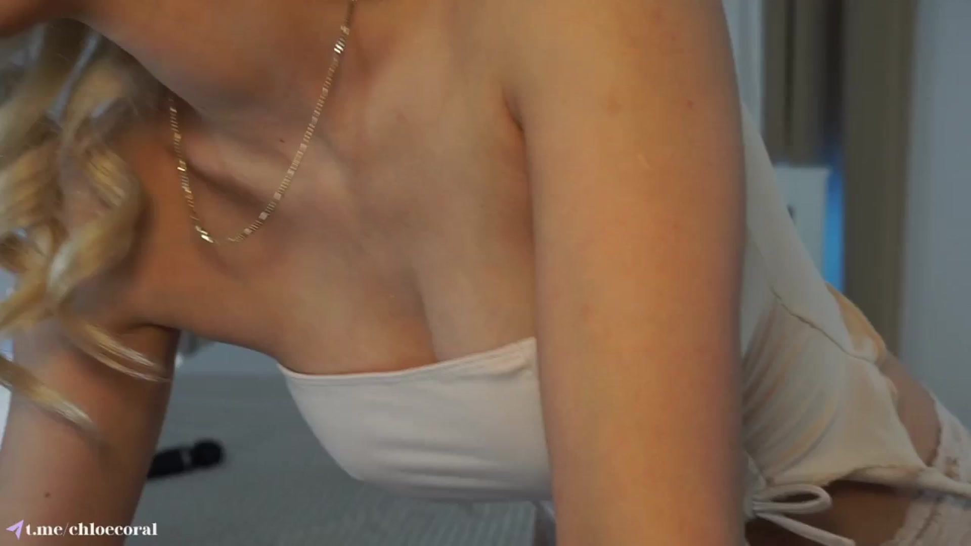 Gallery image thumbnail from ChloeCoral's myfreecams stream on, 03/01/2025, 21:13 image 20 of 20