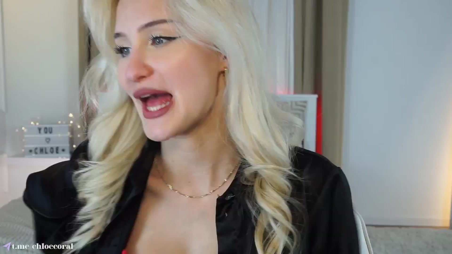 Gallery image thumbnail from ChloeCoral's myfreecams stream on, 03/04/2025, 01:37 image 2 of 20