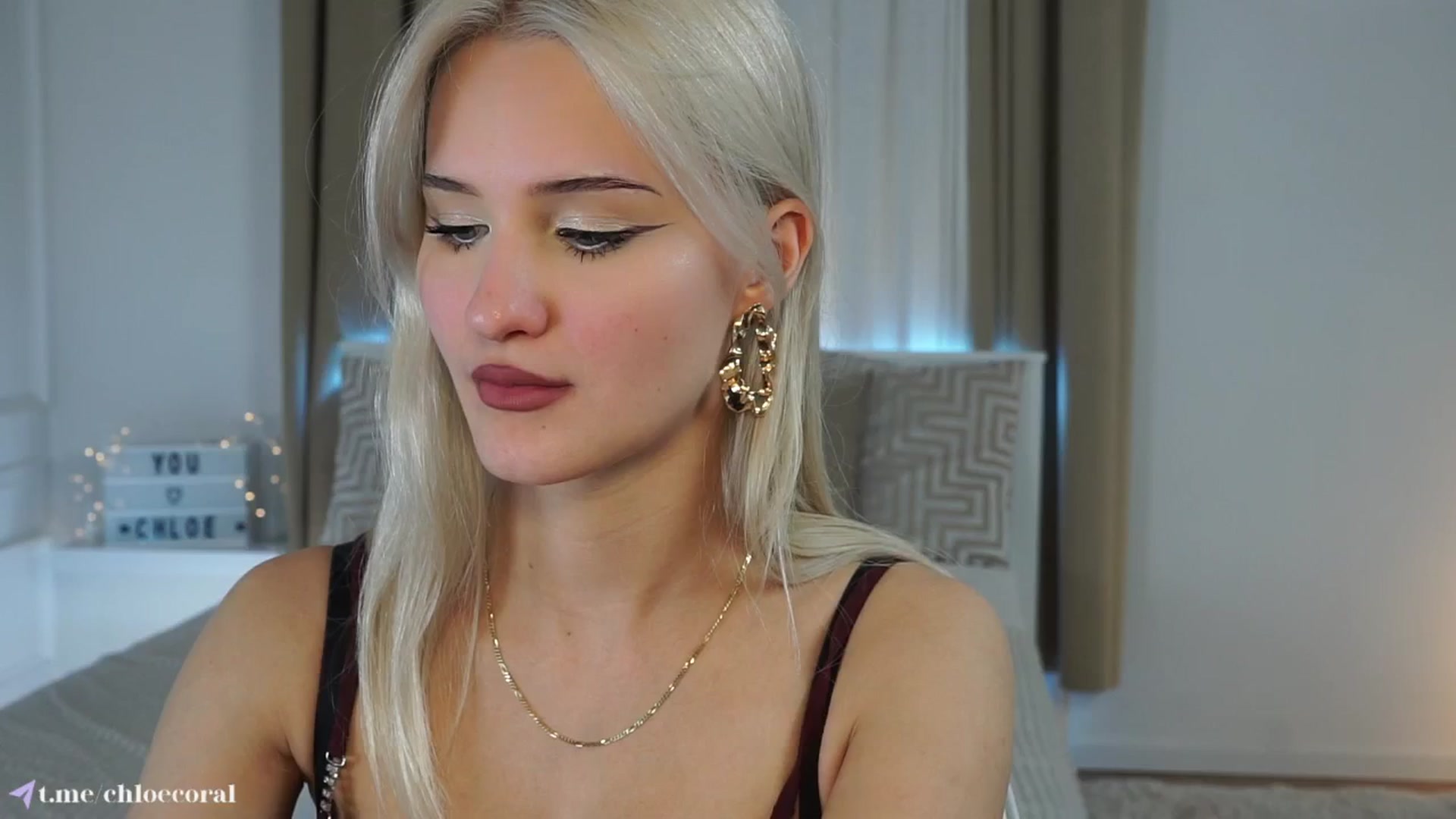 Gallery image thumbnail from ChloeCoral's myfreecams stream on, 03/08/2025, 24:13 image 18 of 20