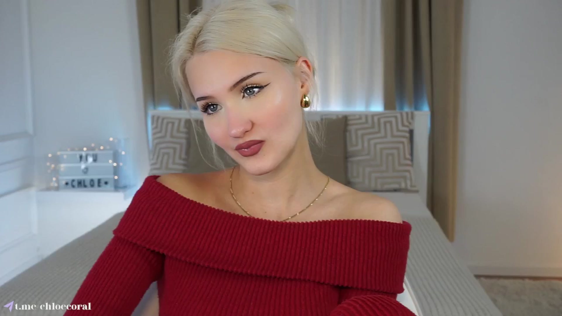 Gallery image thumbnail from ChloeCoral's myfreecams stream on, 03/11/2025, 17:44 image 13 of 20
