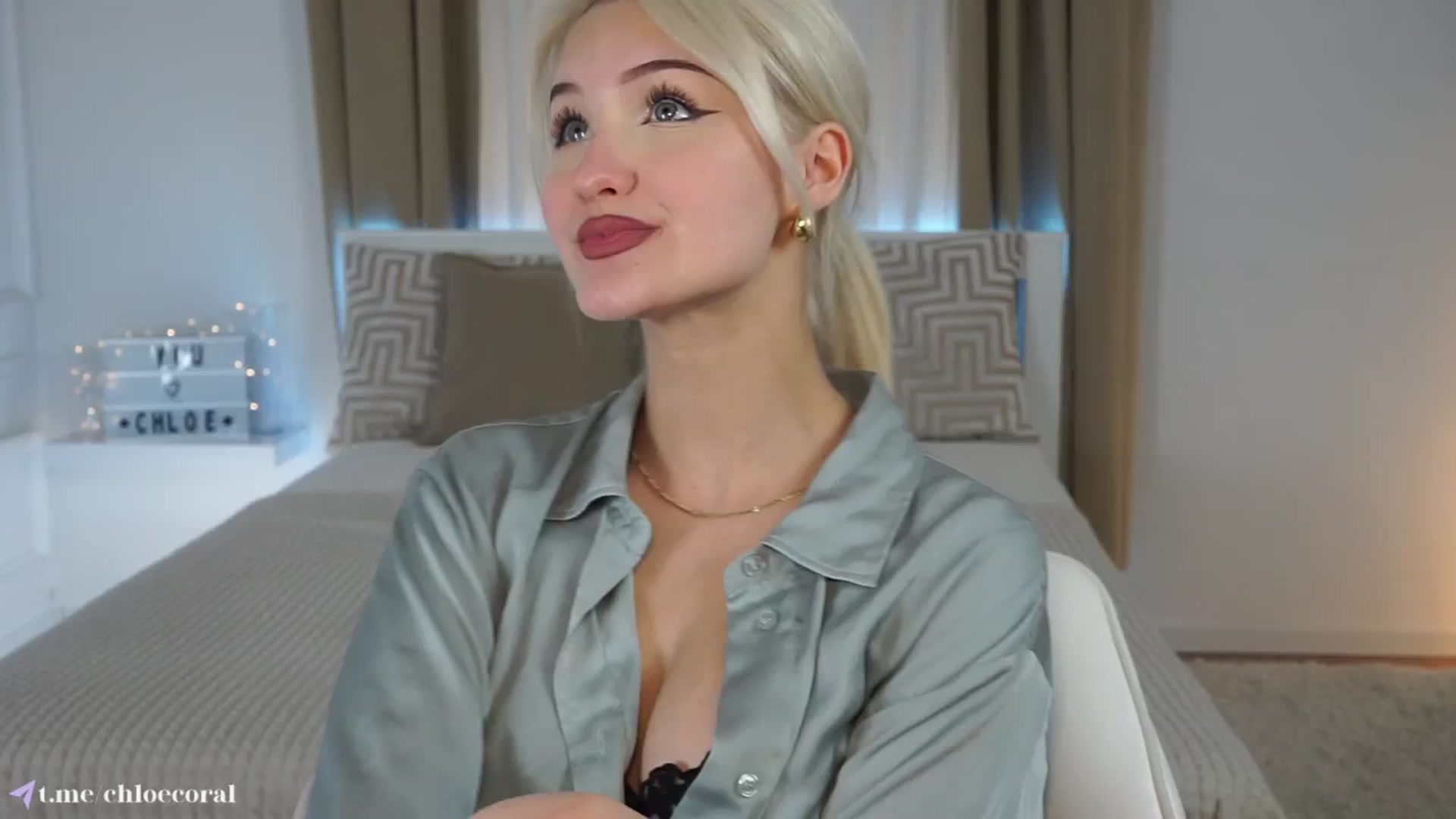 Gallery image thumbnail from ChloeCoral's myfreecams stream on, 03/11/2025, 20:16 image 1 of 20