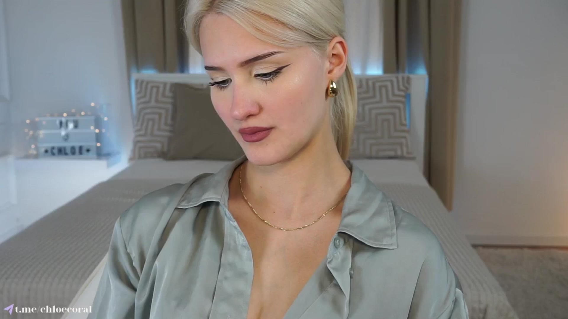 Gallery image thumbnail from ChloeCoral's myfreecams stream on, 03/11/2025, 20:16 image 16 of 20