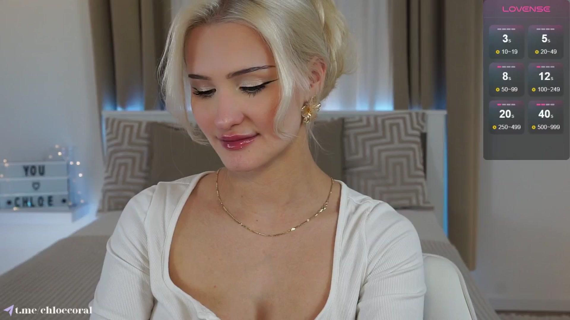 Gallery image thumbnail from ChloeCoral's myfreecams stream on, 03/18/2025, 19:00 image 9 of 20