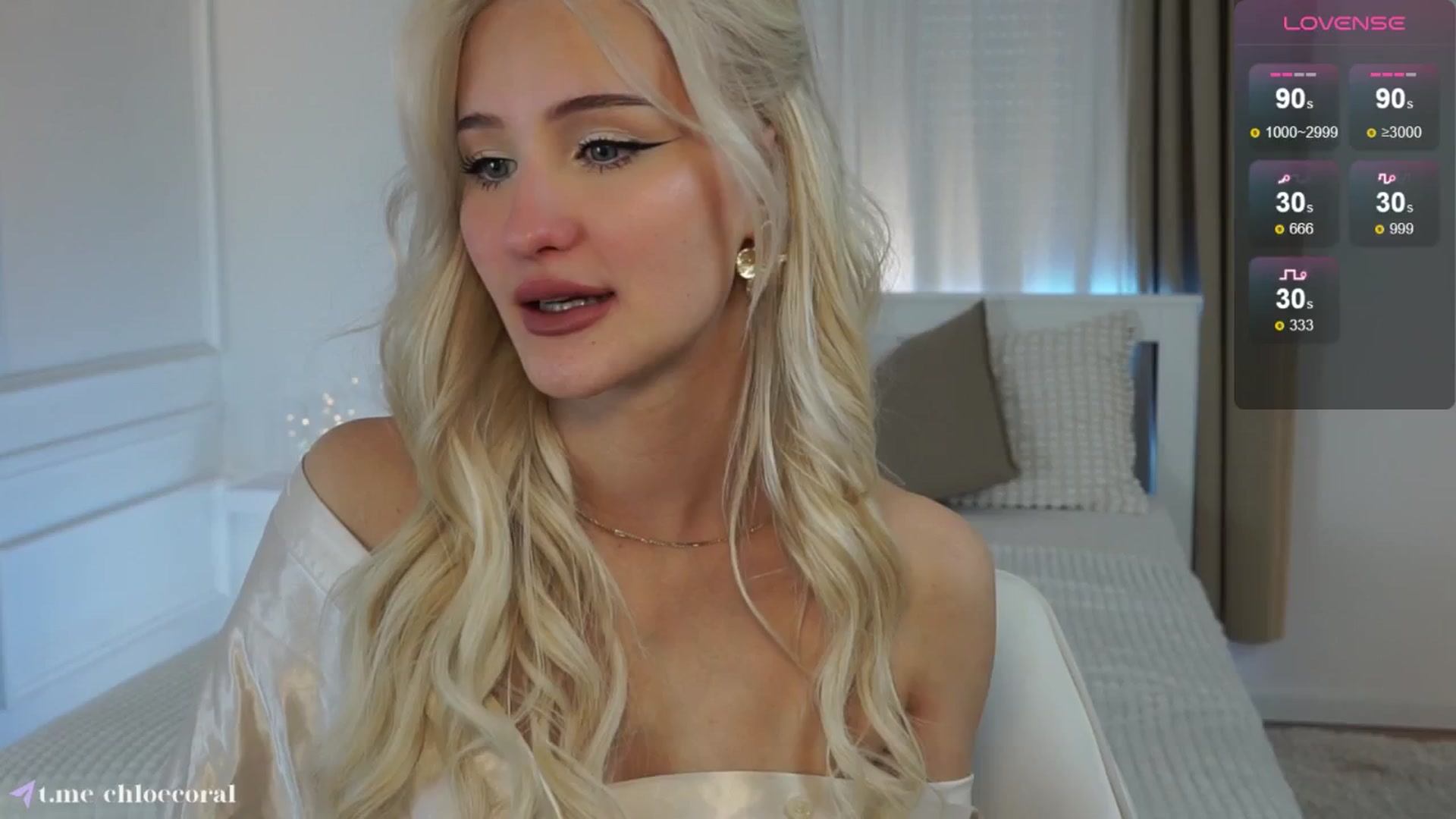 Gallery image thumbnail from ChloeCoral's myfreecams stream on, 03/28/2025, 11:54 image 19 of 20